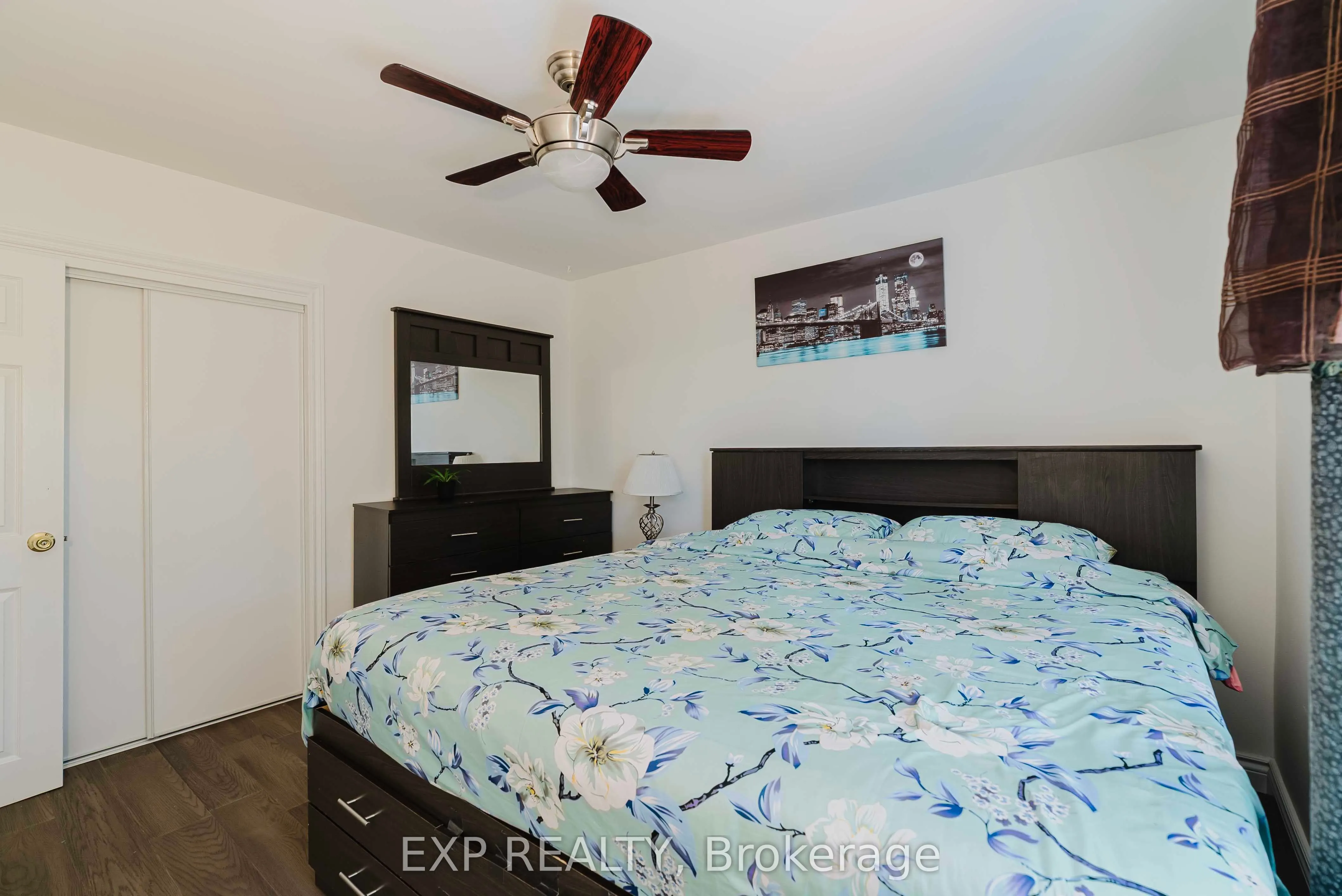 30 Ronway Crescent