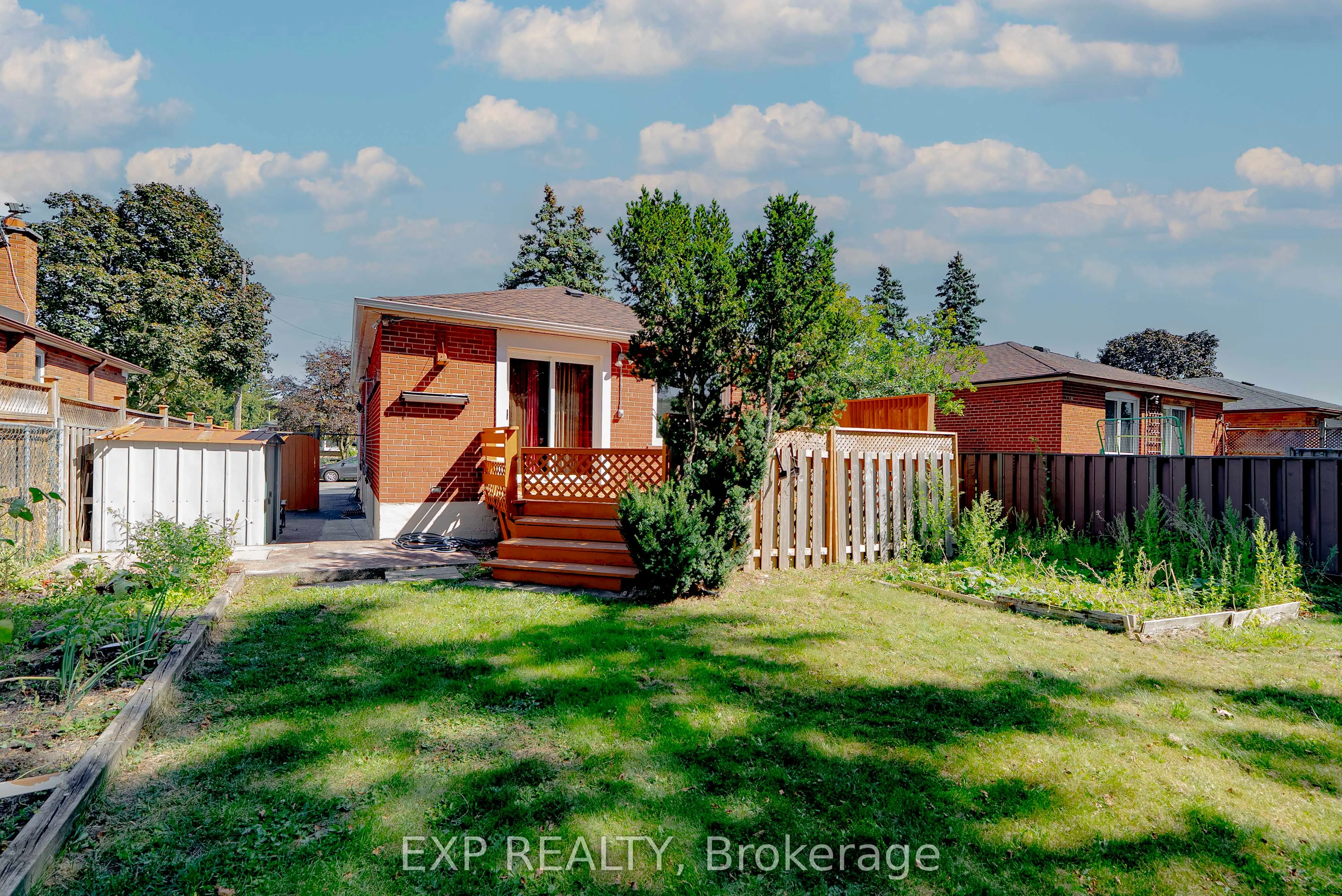 30 Ronway Crescent