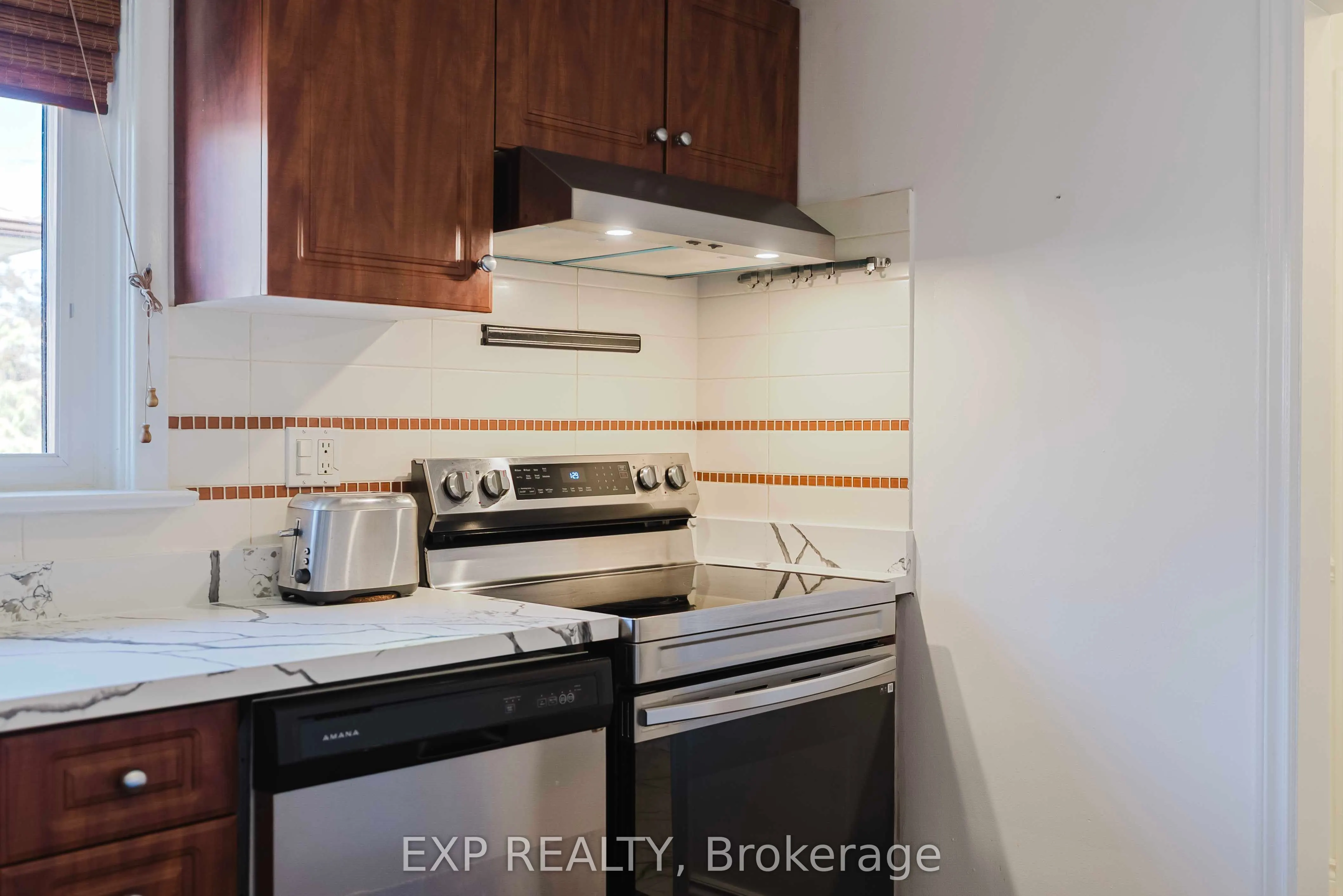 30 Ronway Crescent