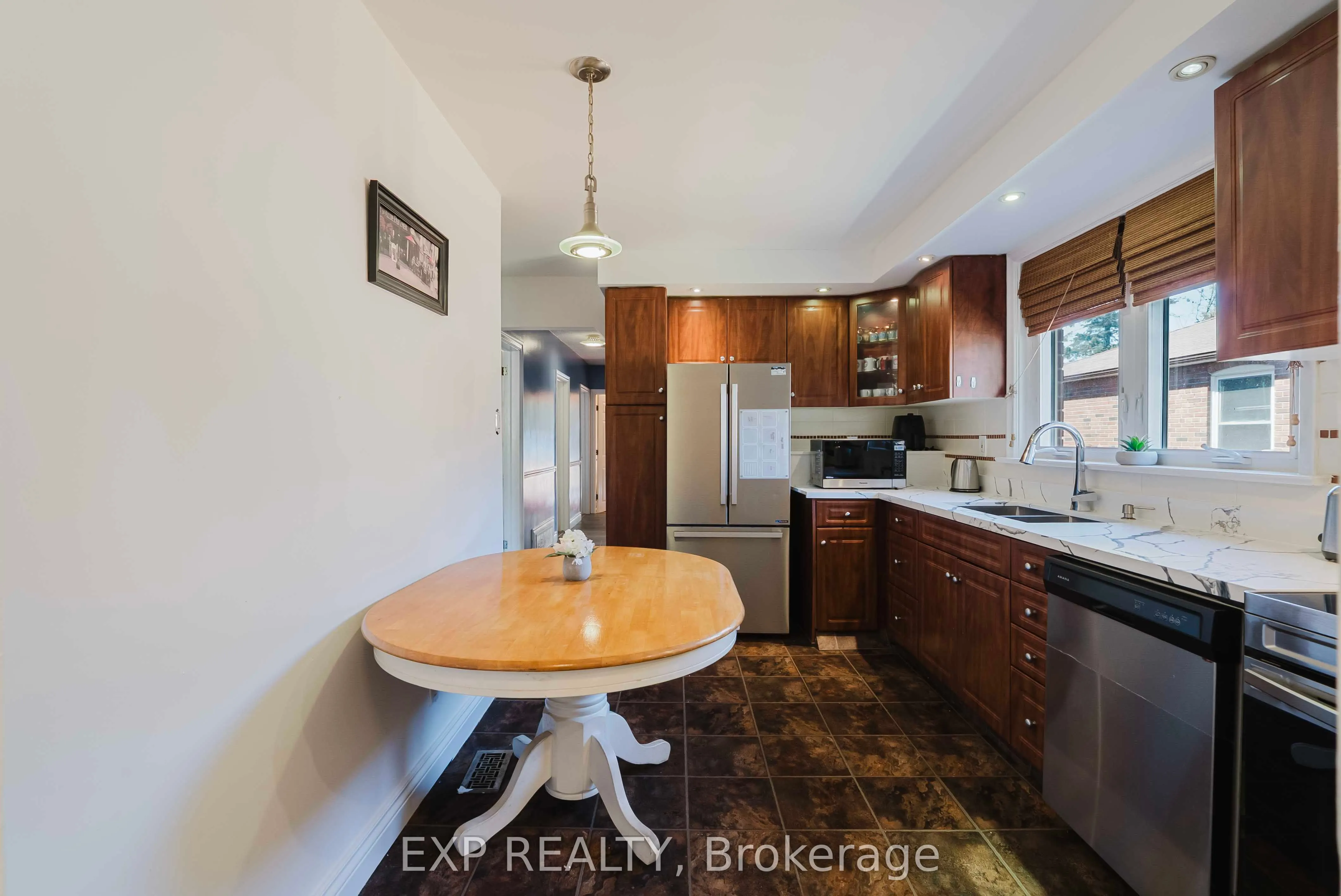 30 Ronway Crescent