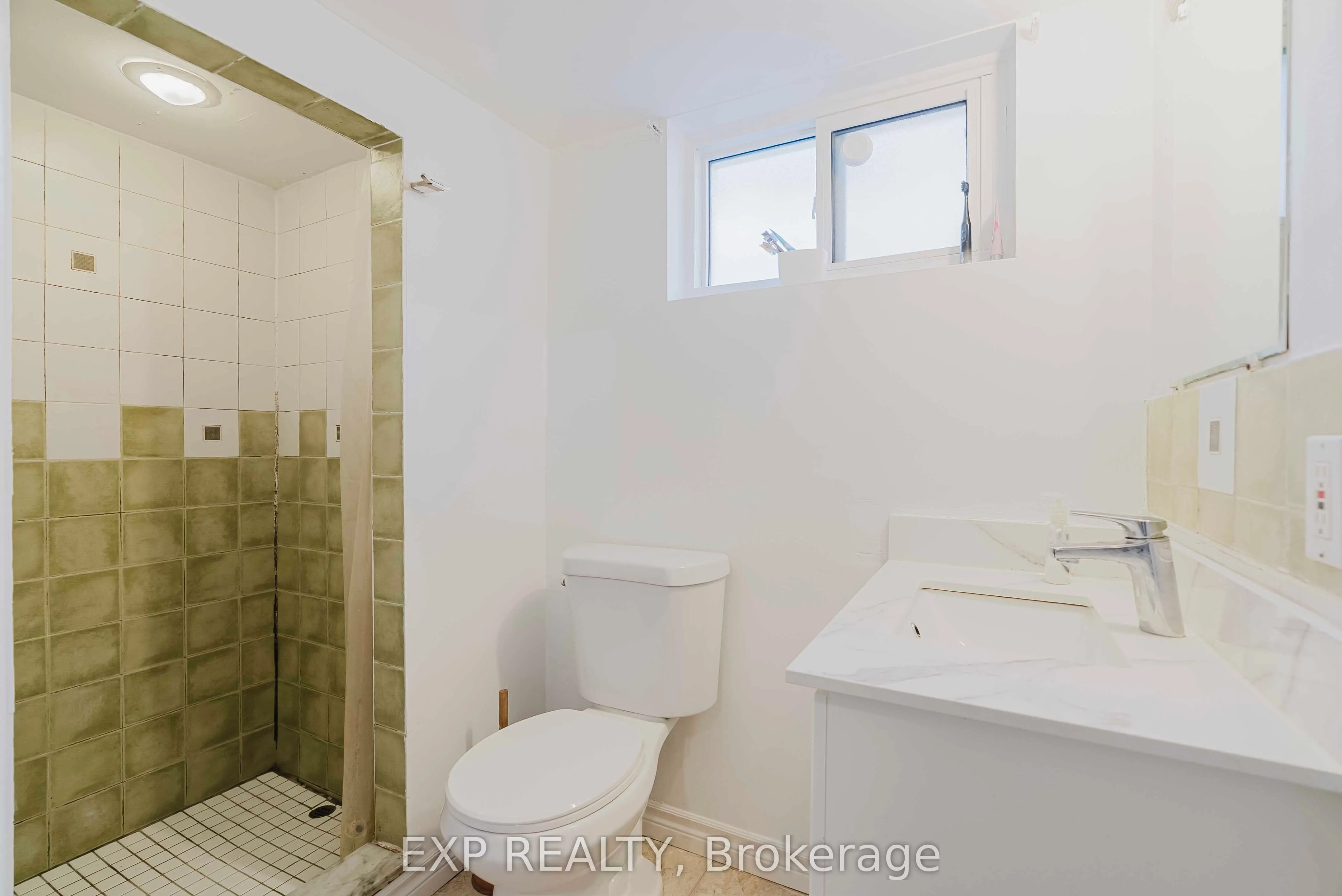 30 Ronway Crescent