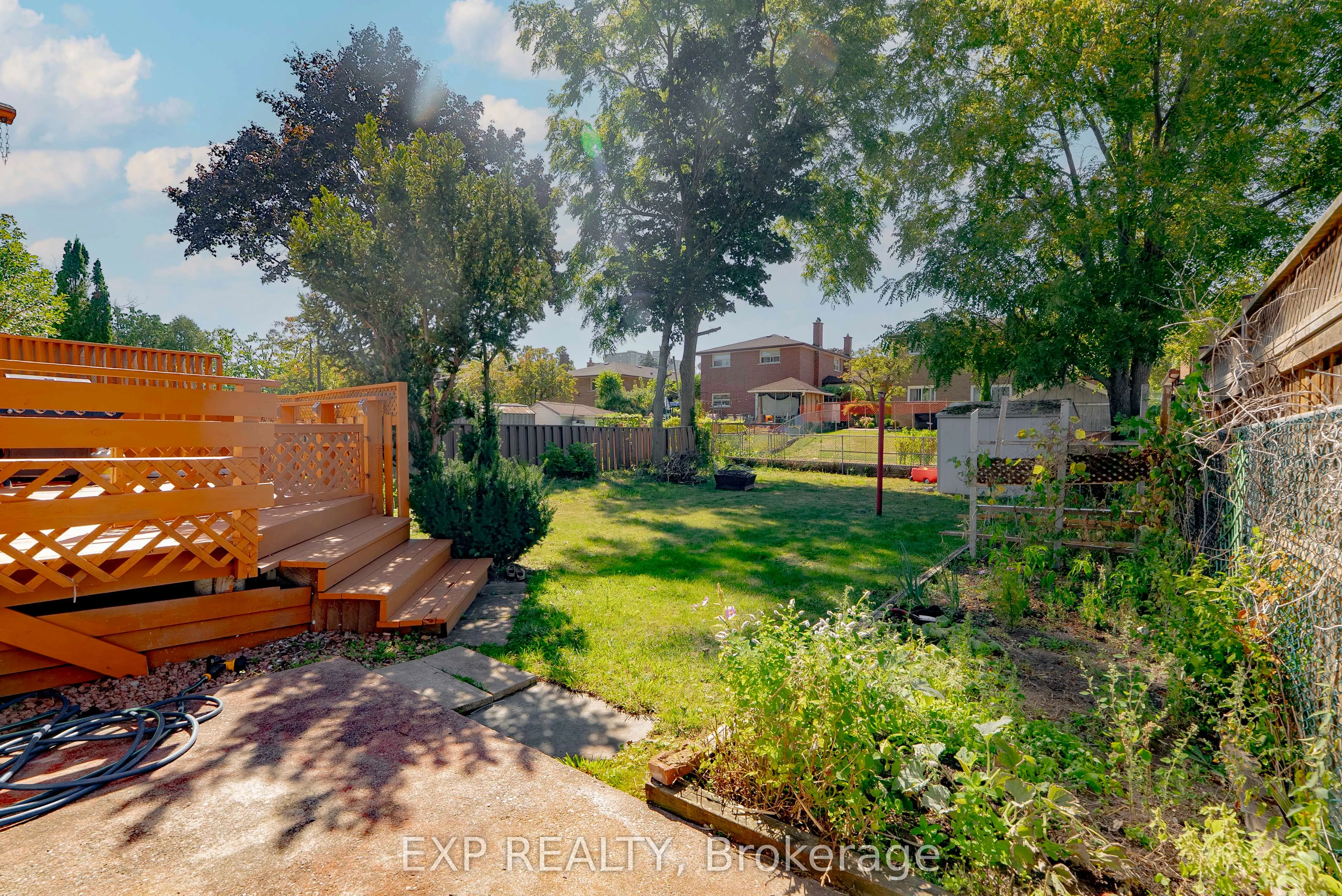 30 Ronway Crescent