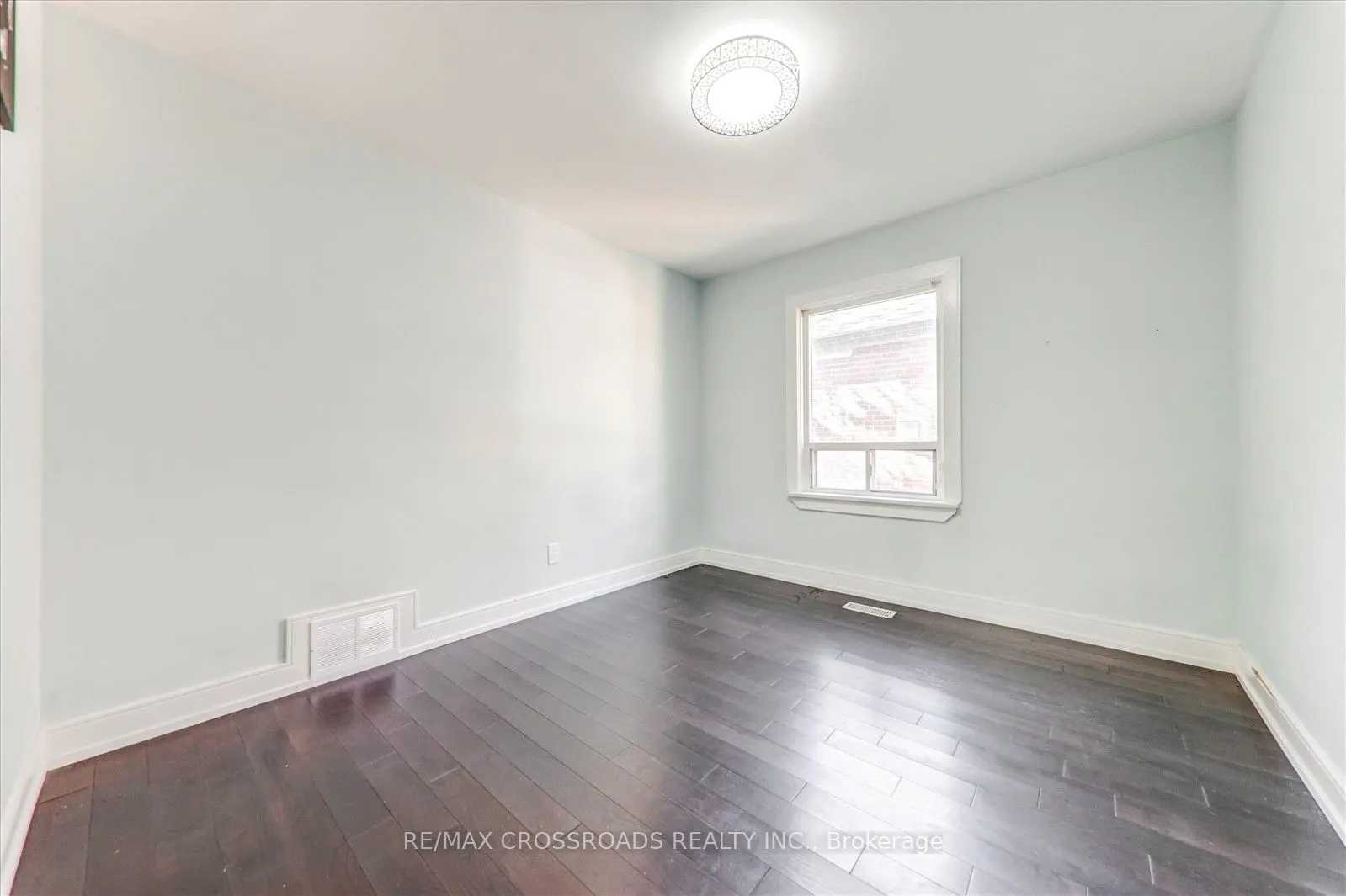 147 Lilian Drive