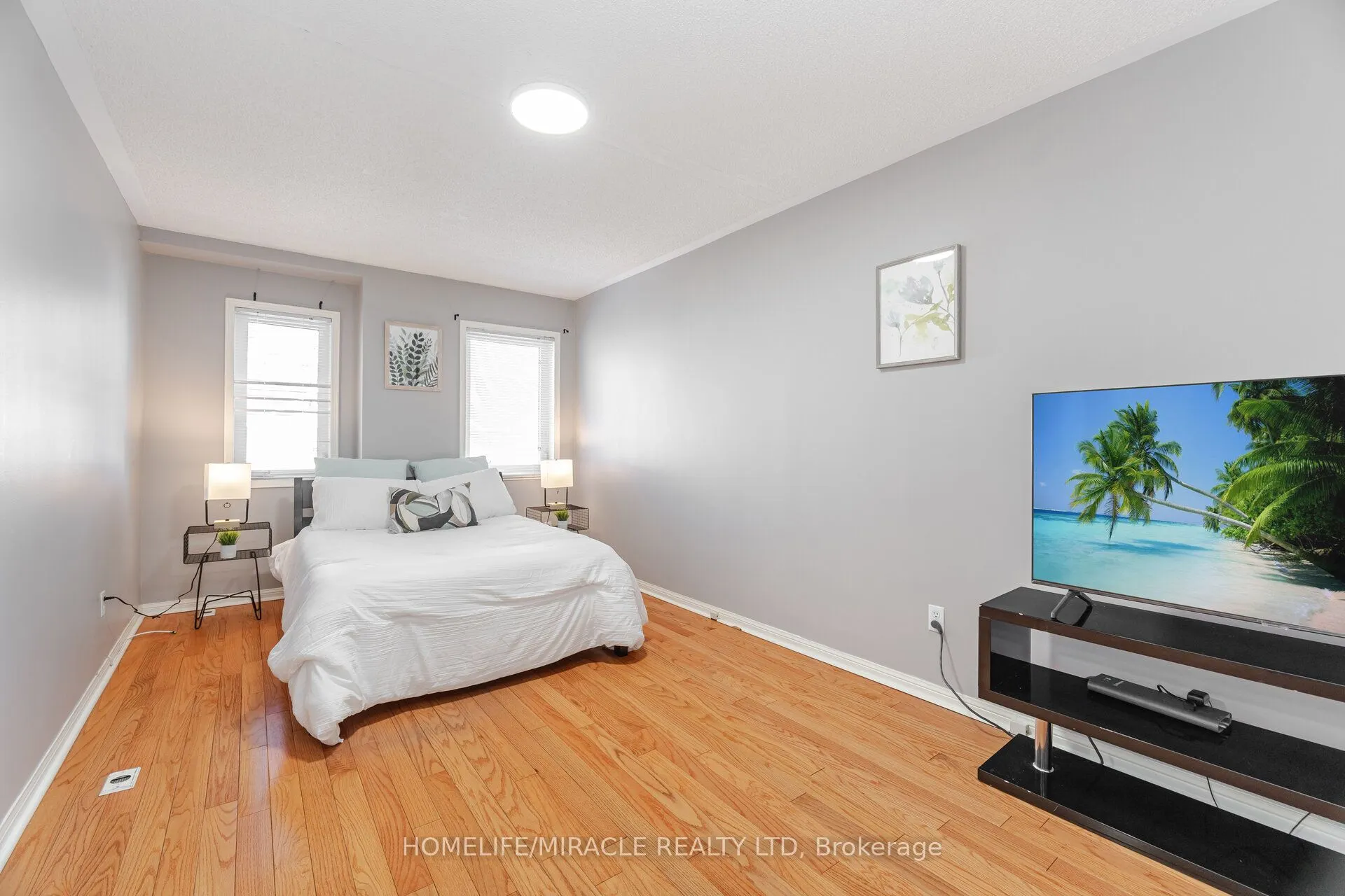 83 Mondeo Drive, #32