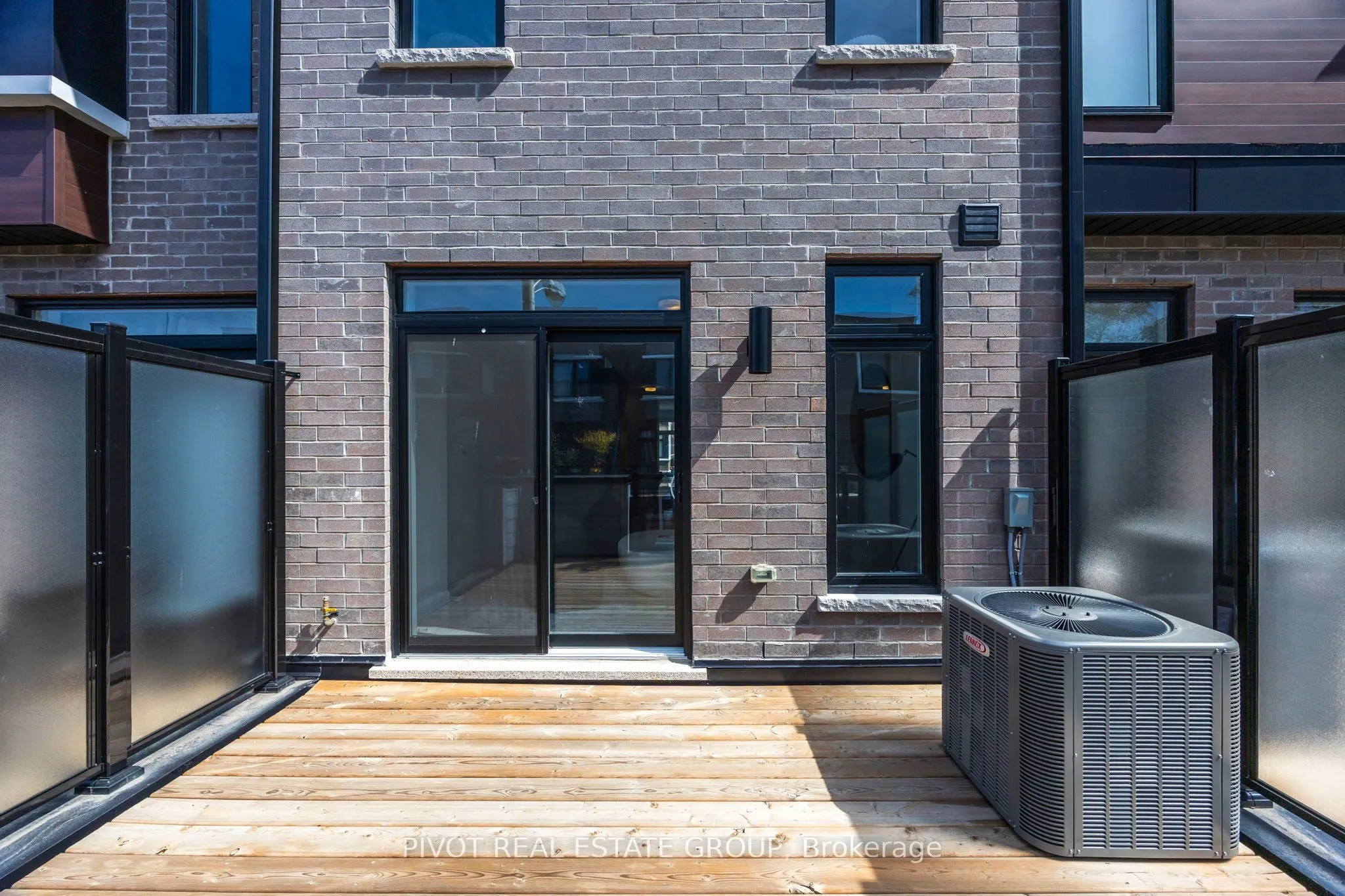 53 Akil Thomas Gardens