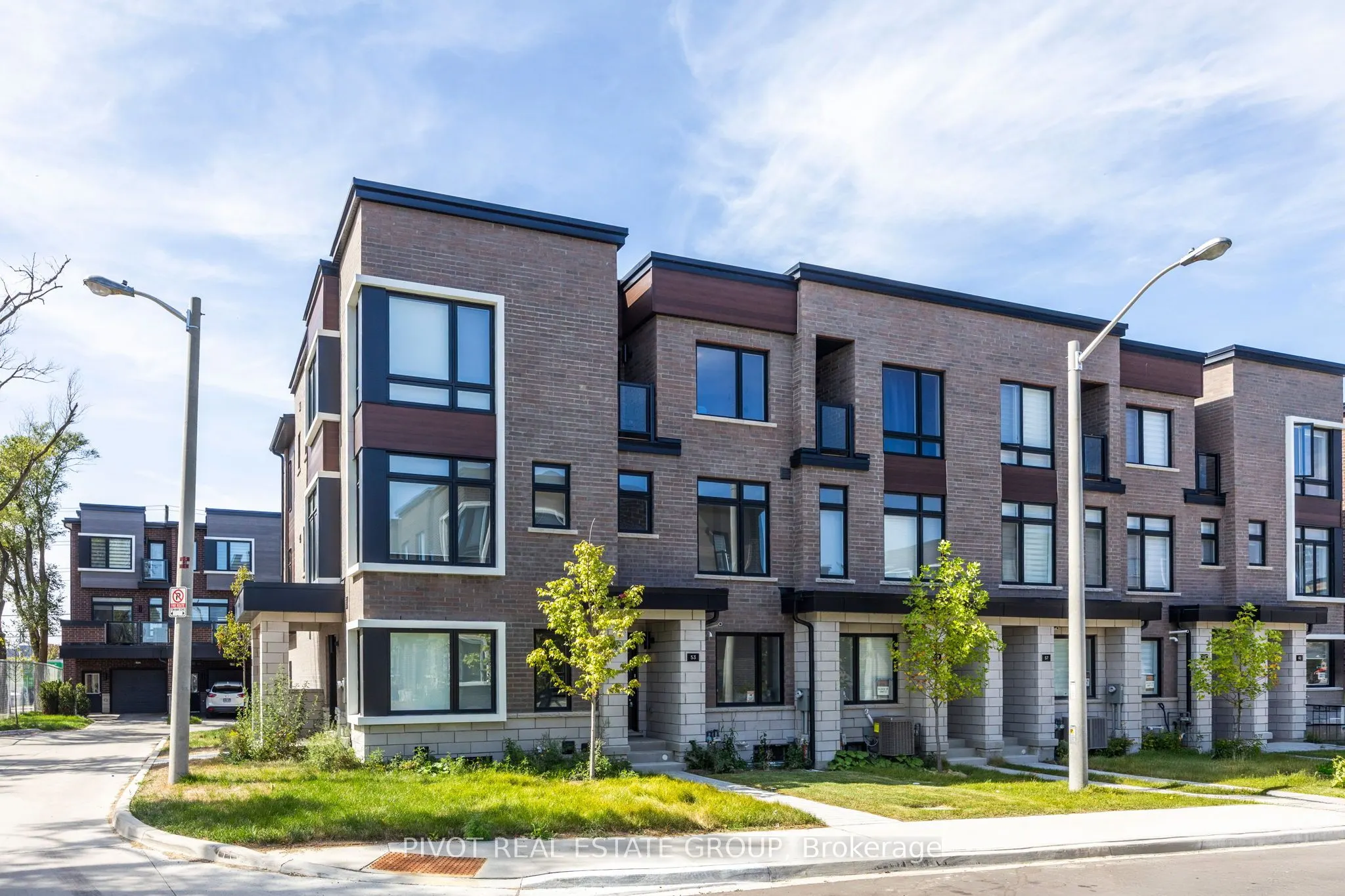 53 Akil Thomas Gardens