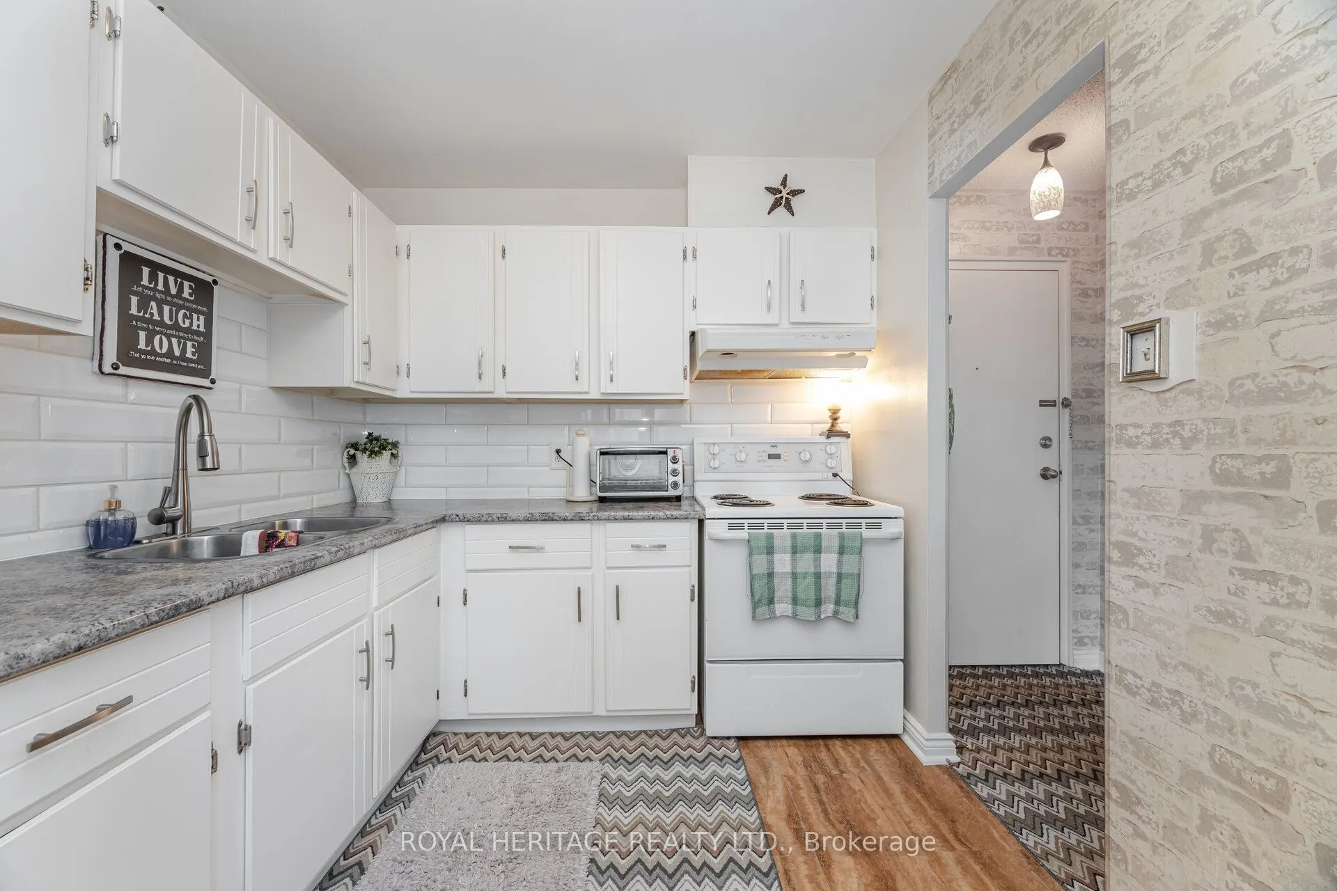 131 Taunton Road E, #304