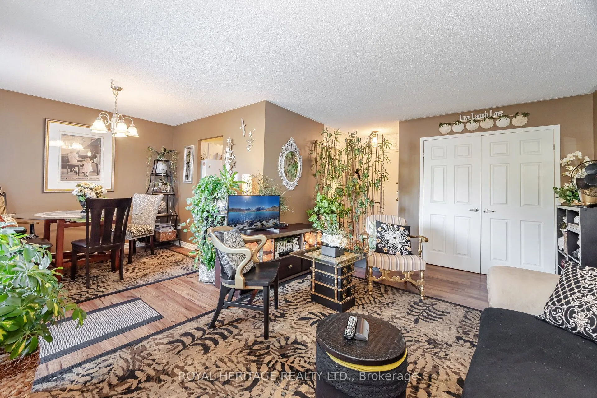 131 Taunton Road E, #304