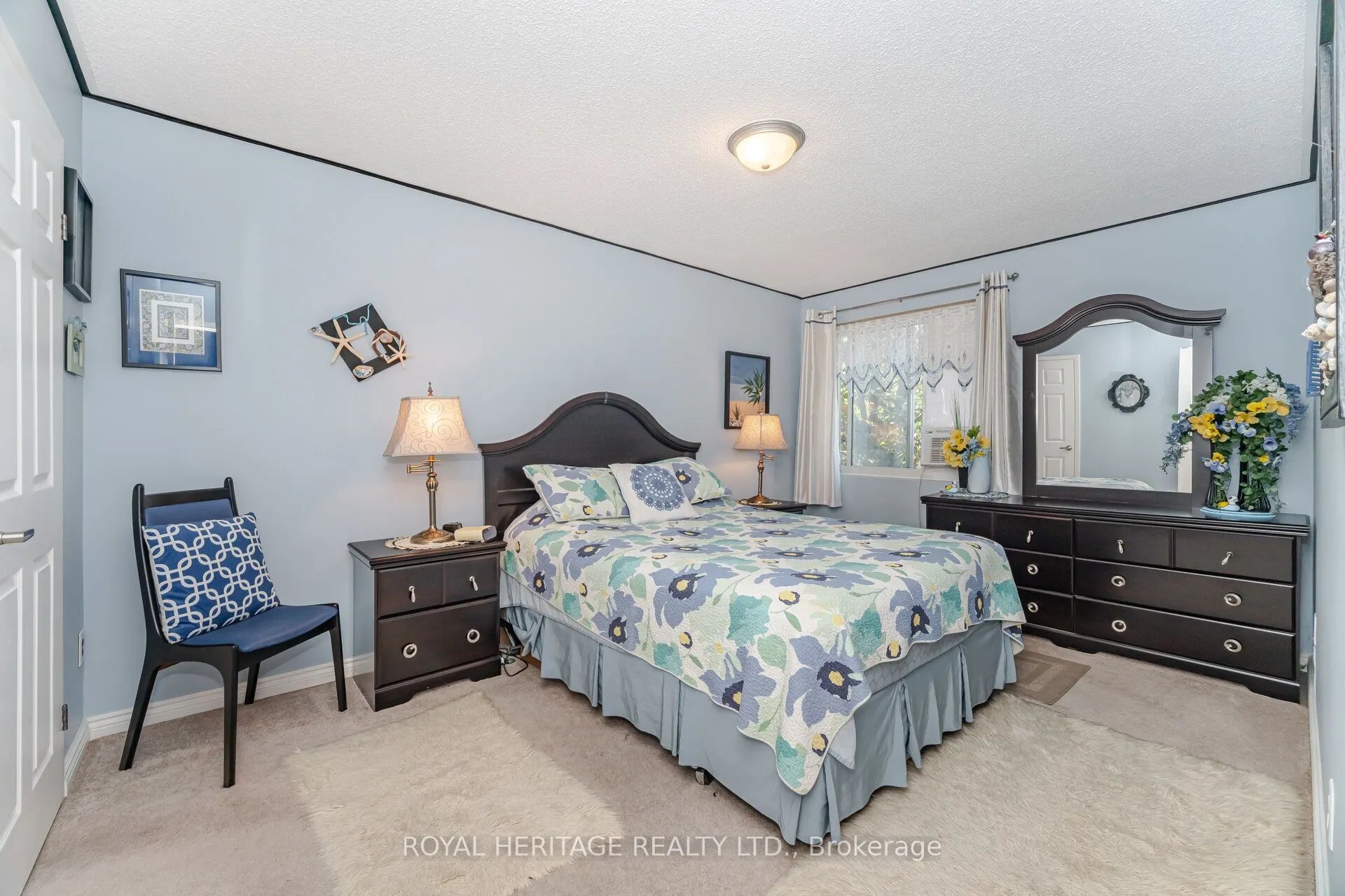 131 Taunton Road E, #304