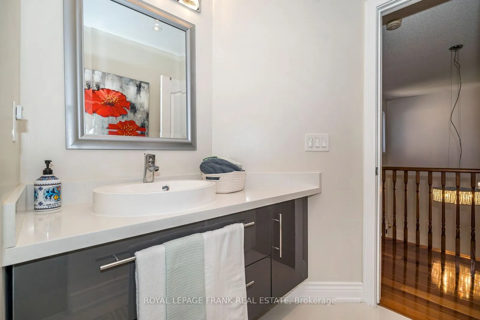 174 Thicket Crescent