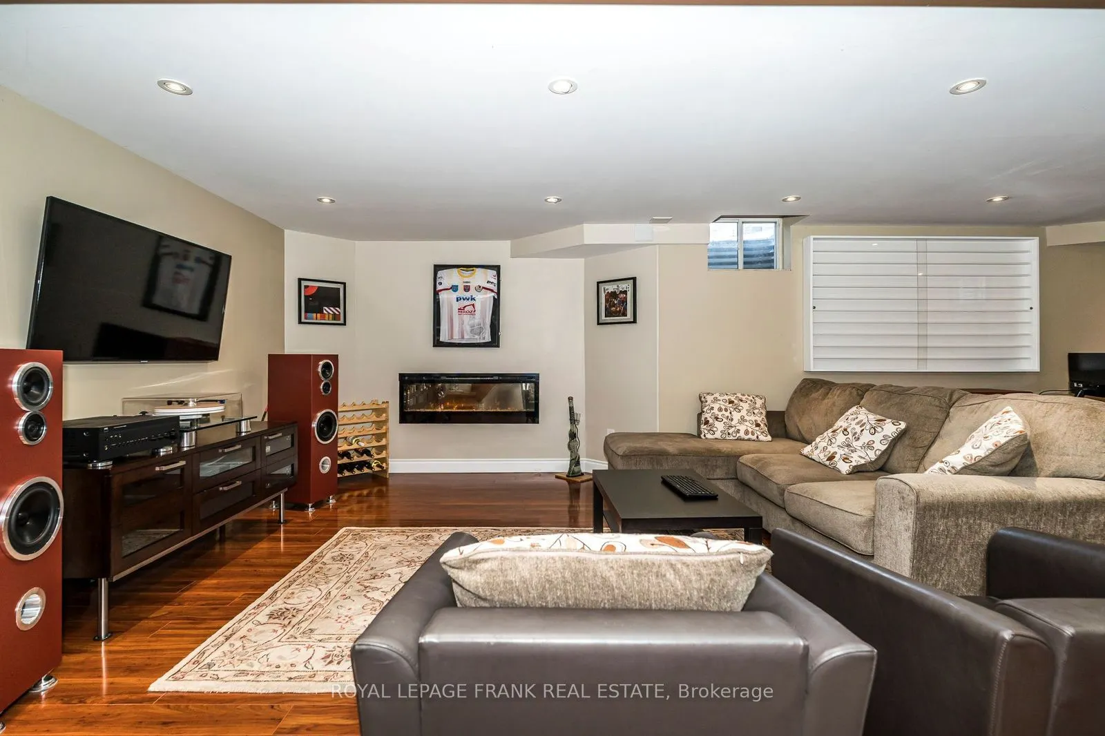 174 Thicket Crescent