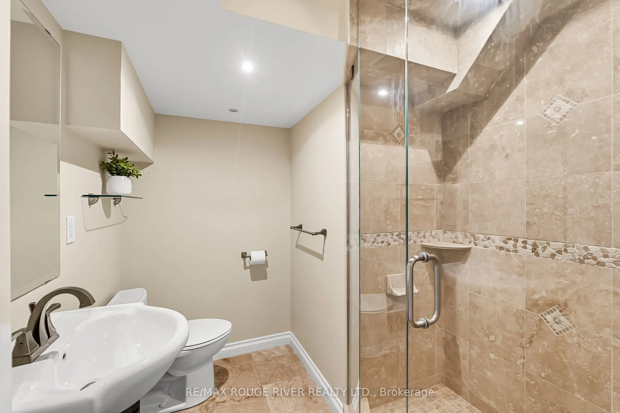 28 Wyndfield Crescent