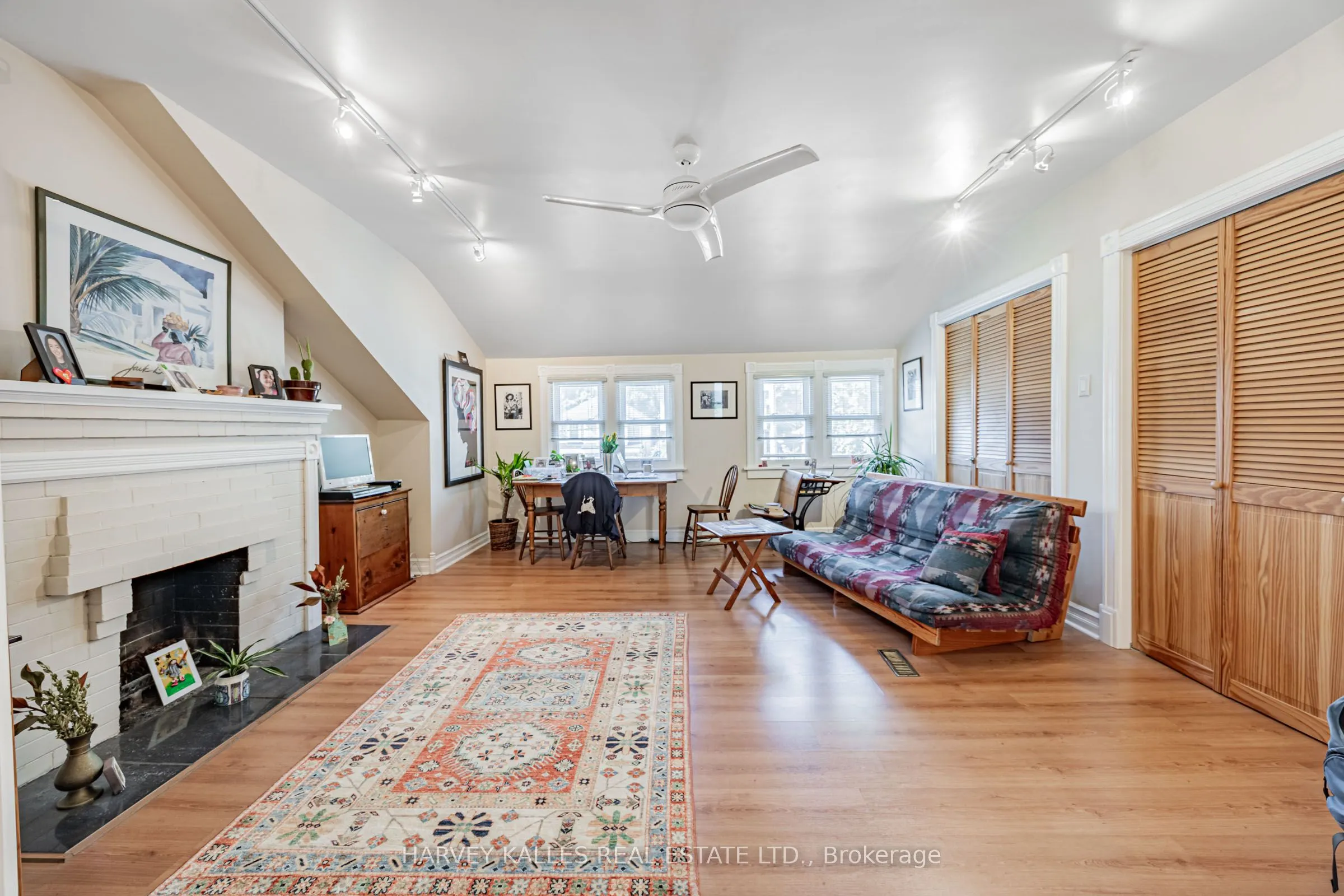 121 Blantyre Avenue