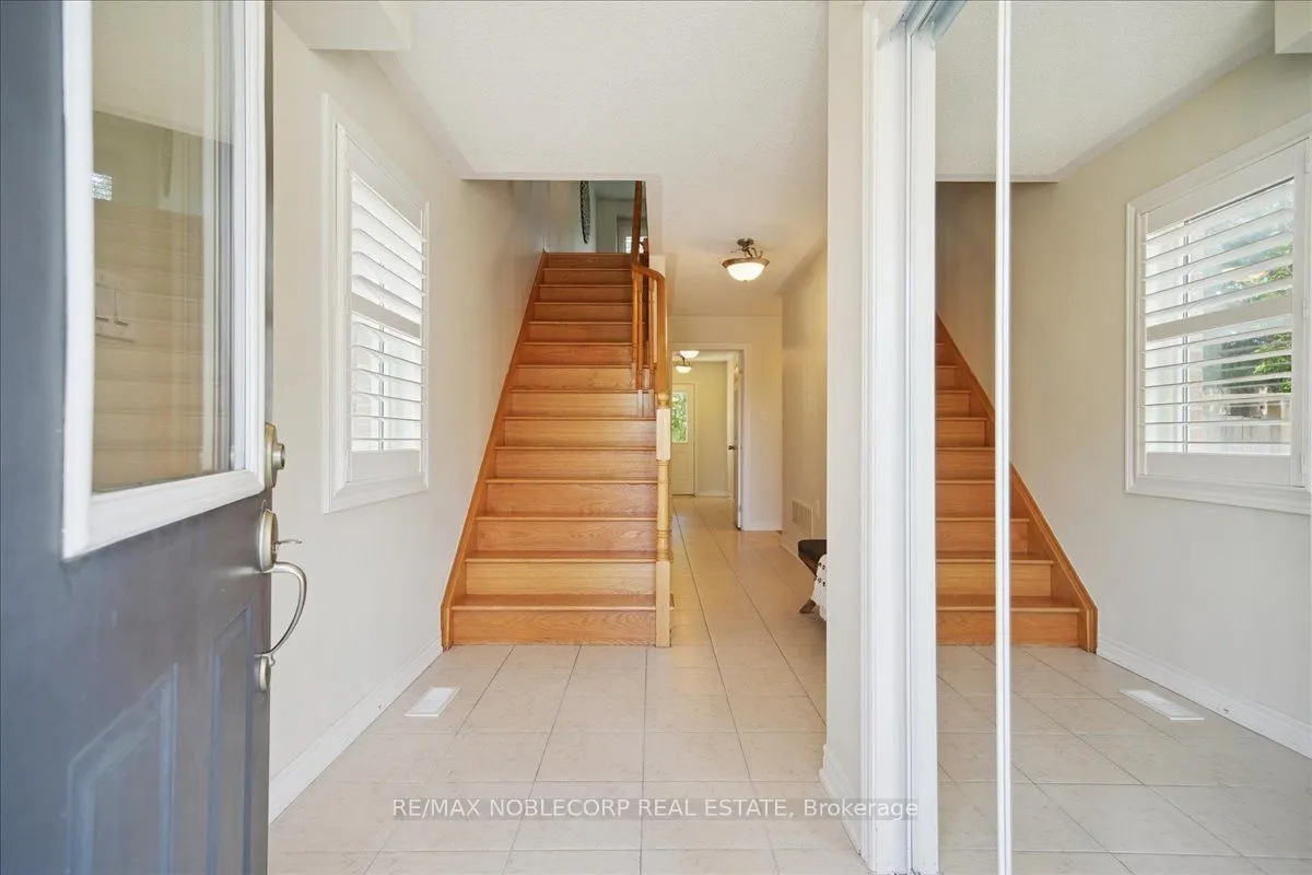 64 Pringdale Gardens Circle