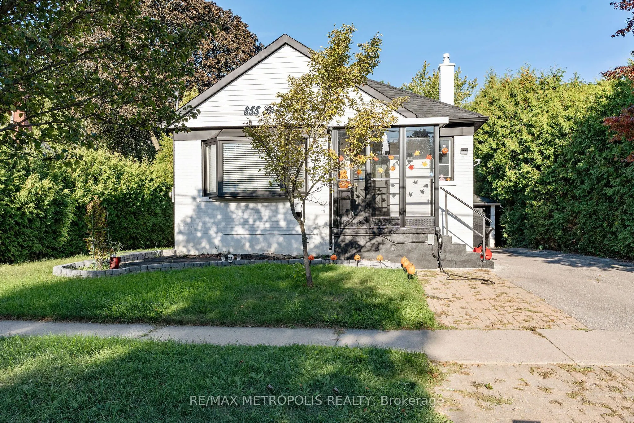 855 Grierson Street, #Bsmt