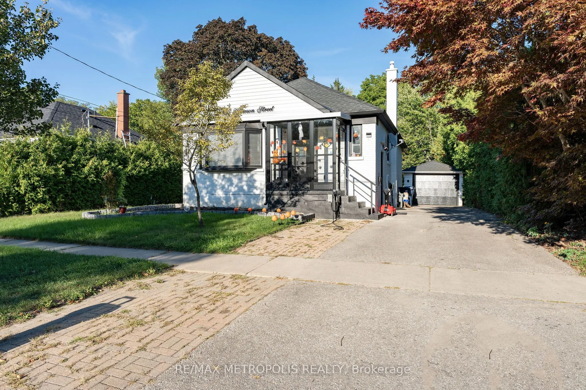 855 Grierson Street, #Bsmt