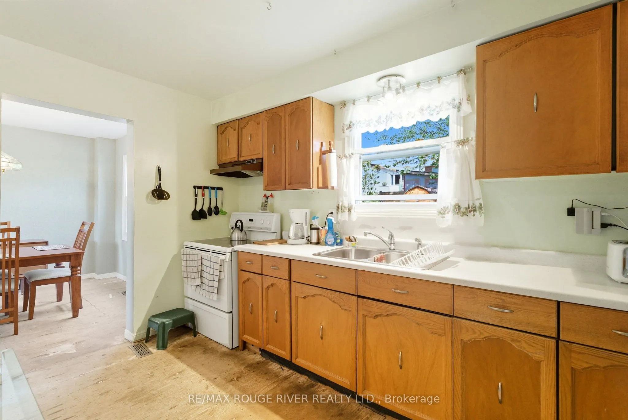 21 Hialeah Crescent