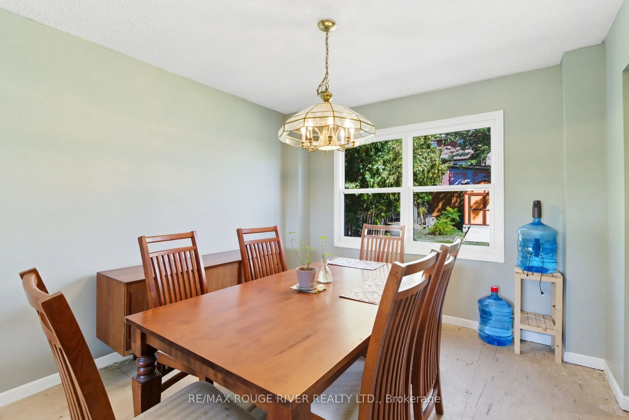 21 Hialeah Crescent