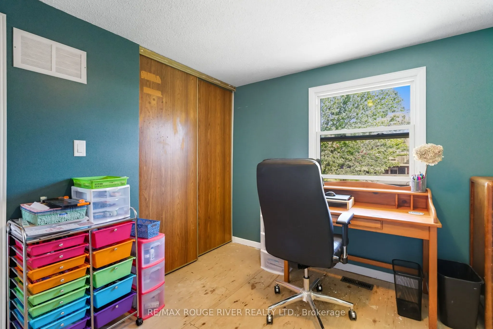 21 Hialeah Crescent