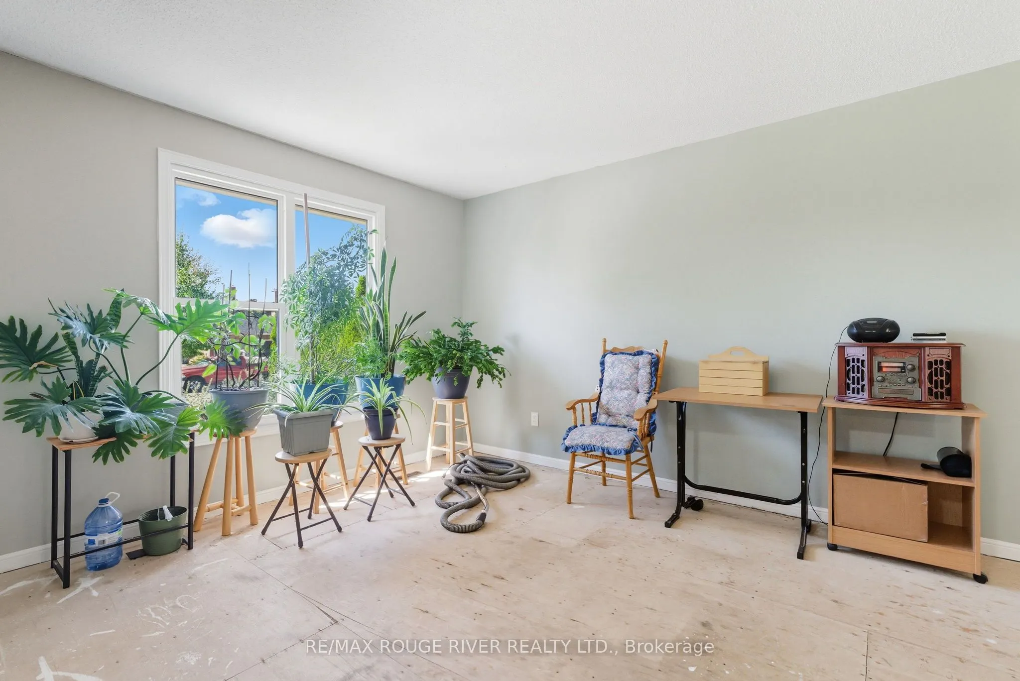 21 Hialeah Crescent