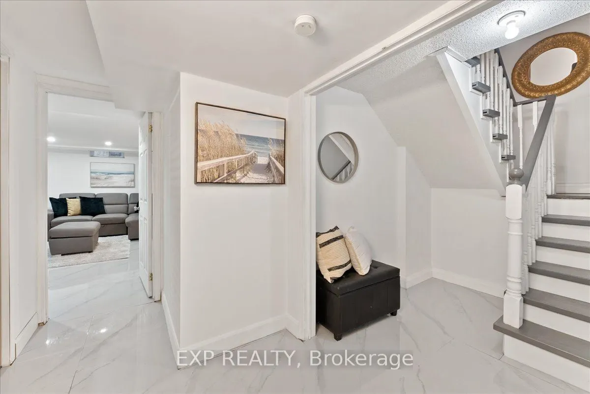 1391 Ferncliff Circle
