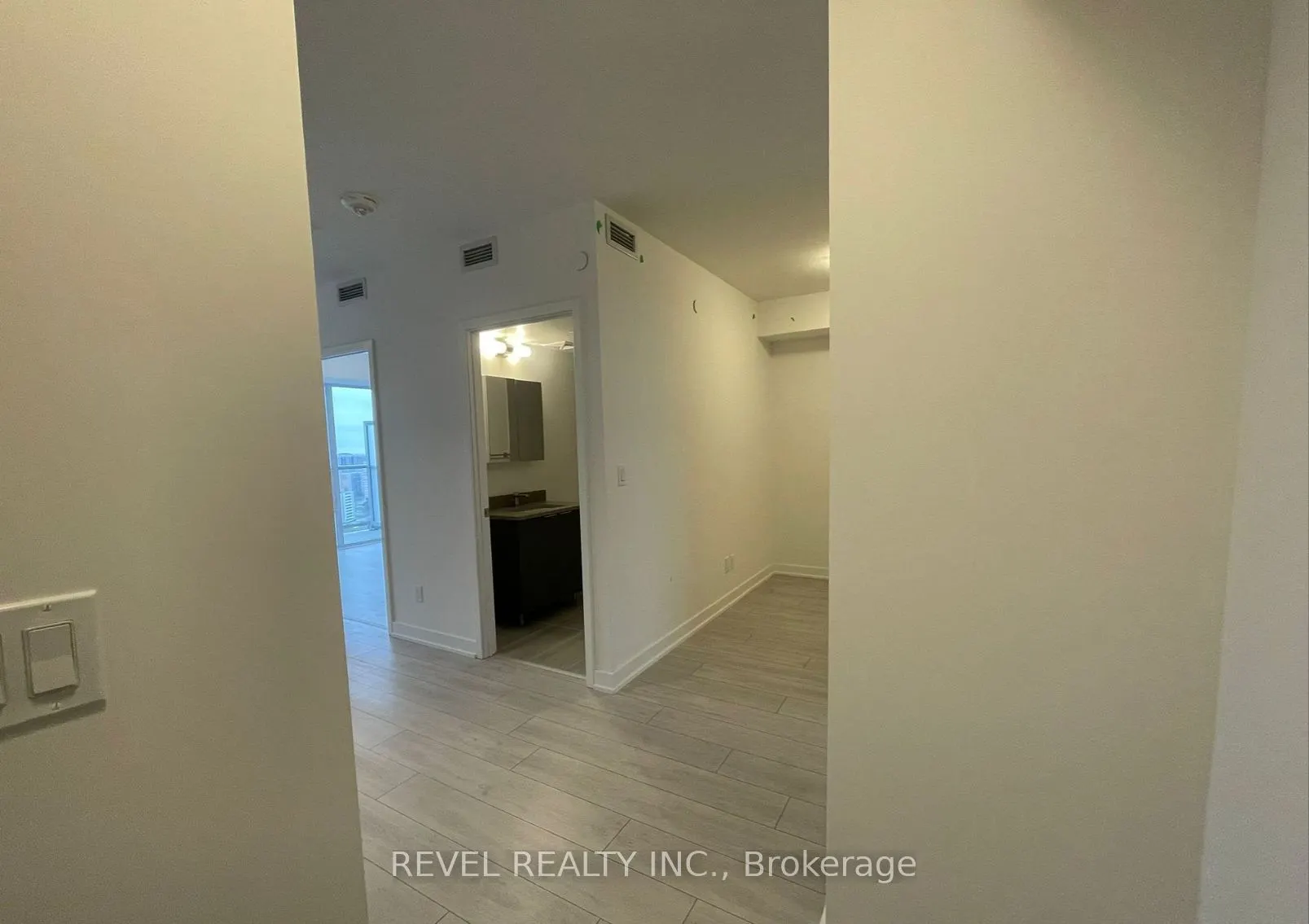 2031 Kennedy Road, #2726