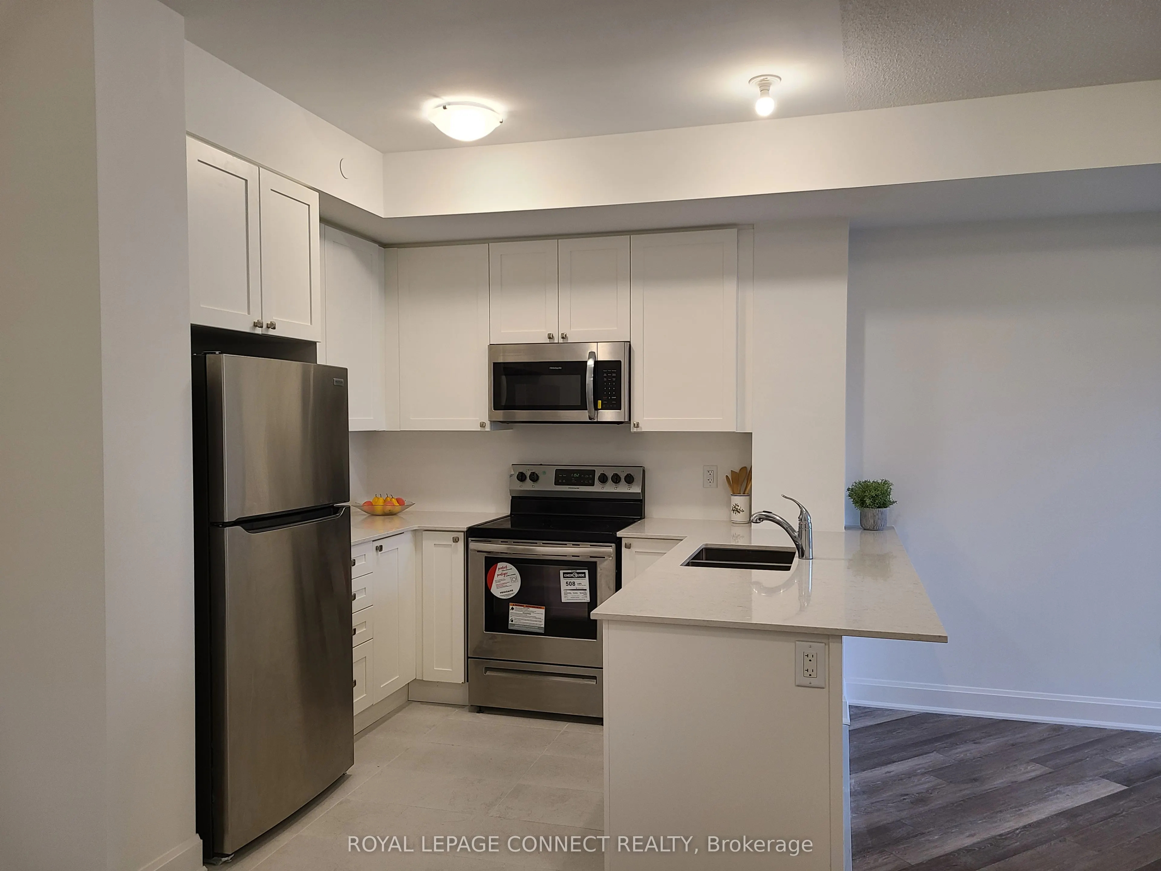 50 Lakebreeze Drive, #129