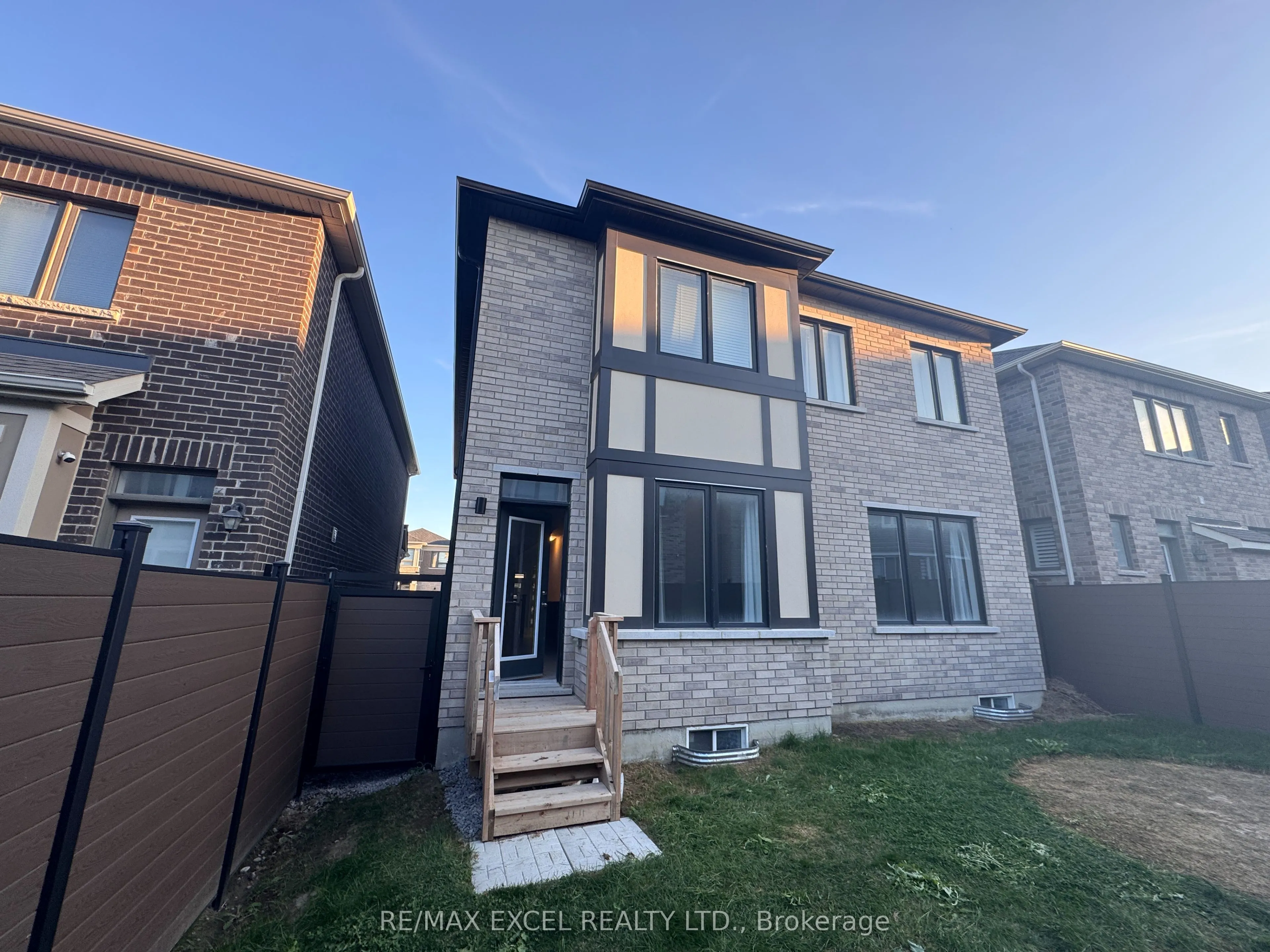 1406 Longspur Trail