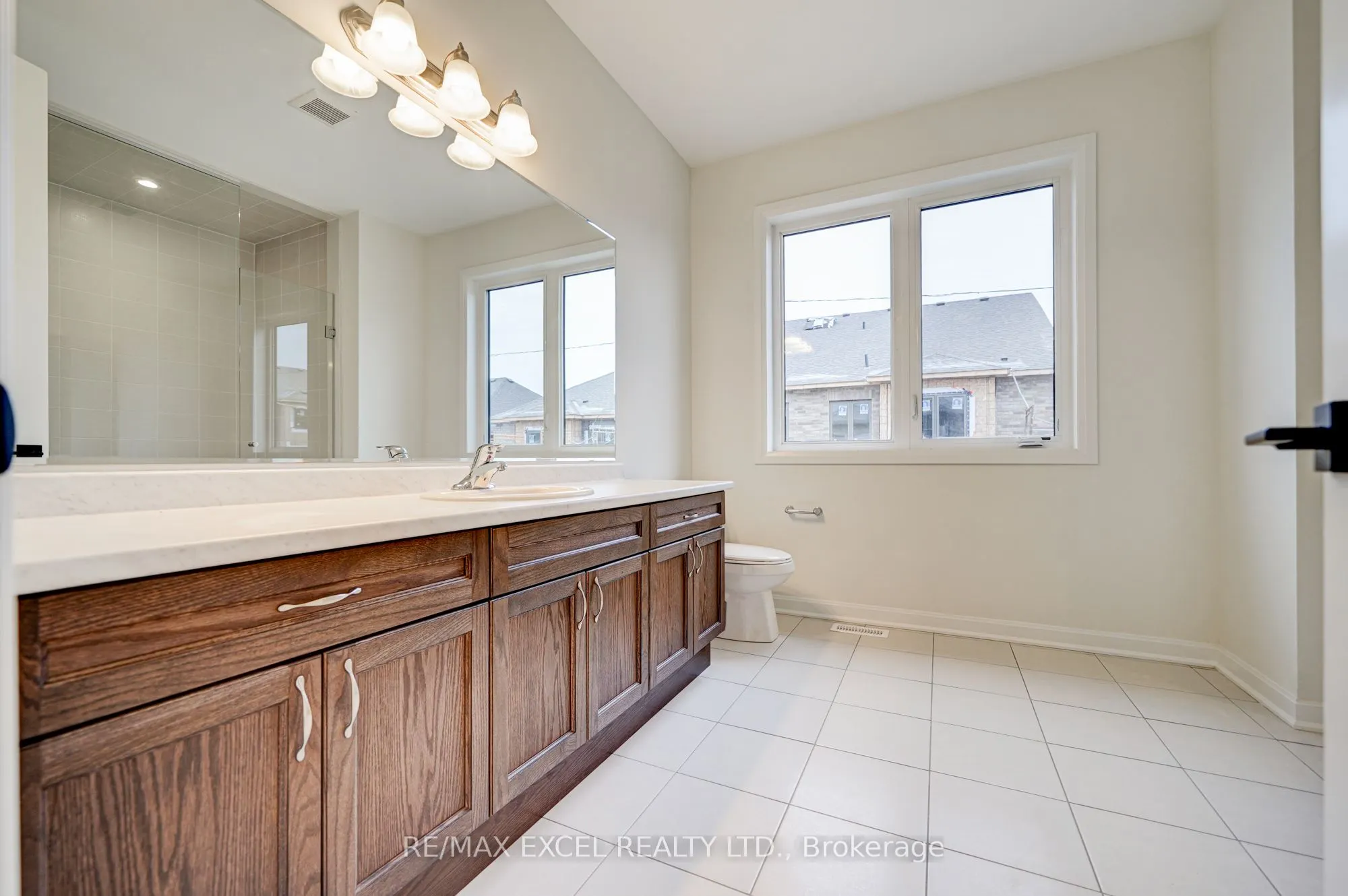 1406 Longspur Trail
