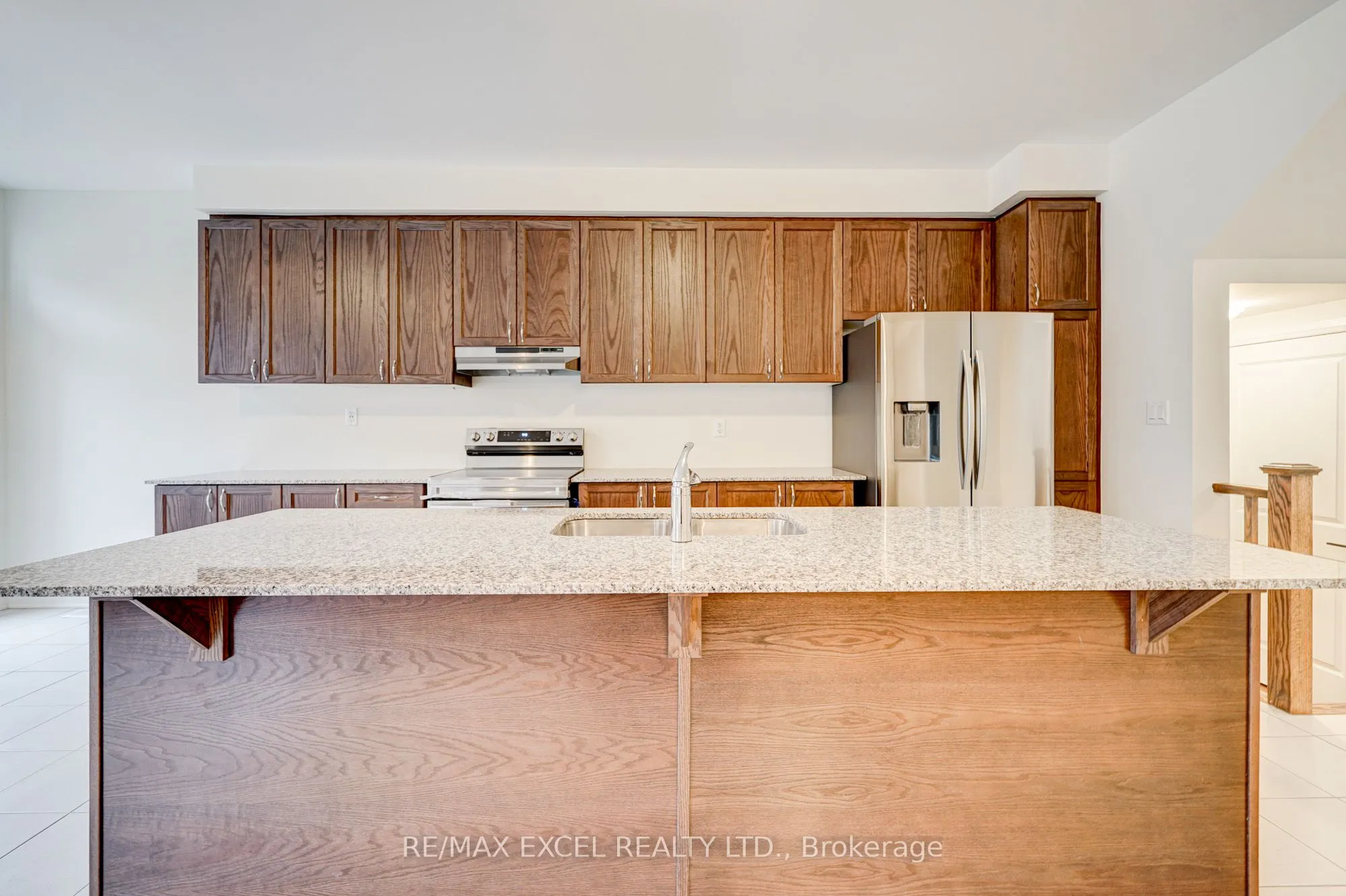 1406 Longspur Trail