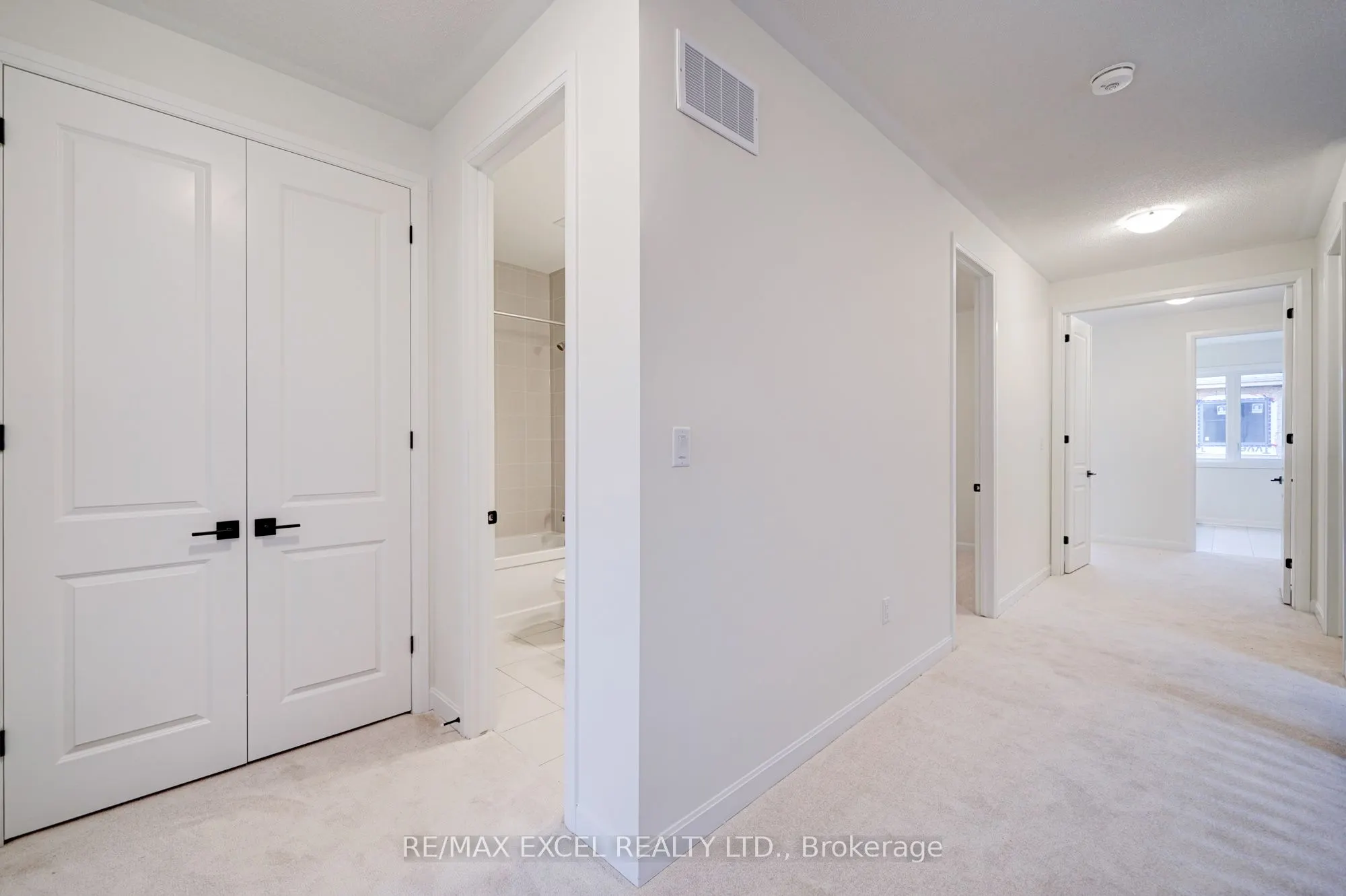 1406 Longspur Trail