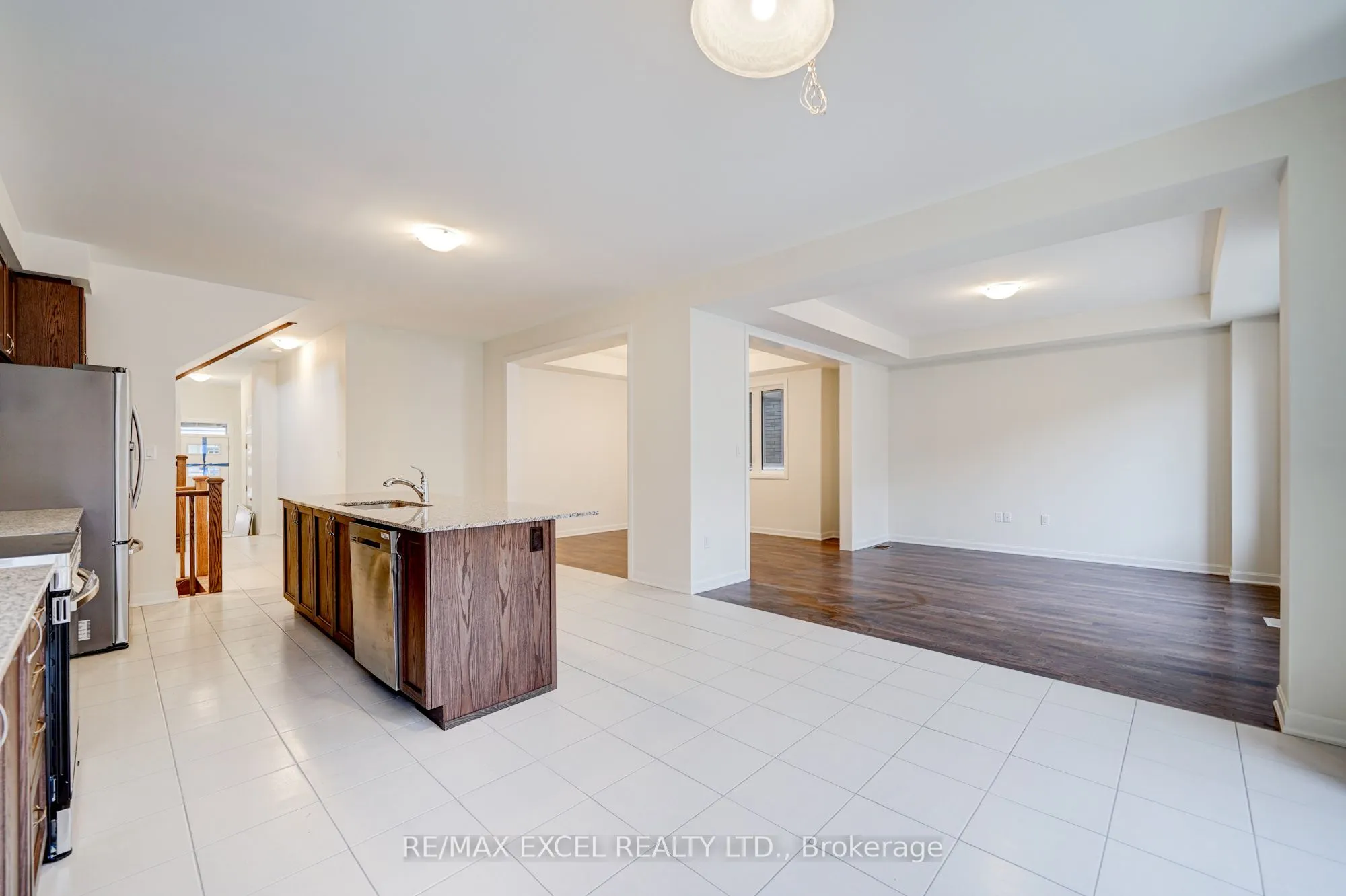 1406 Longspur Trail