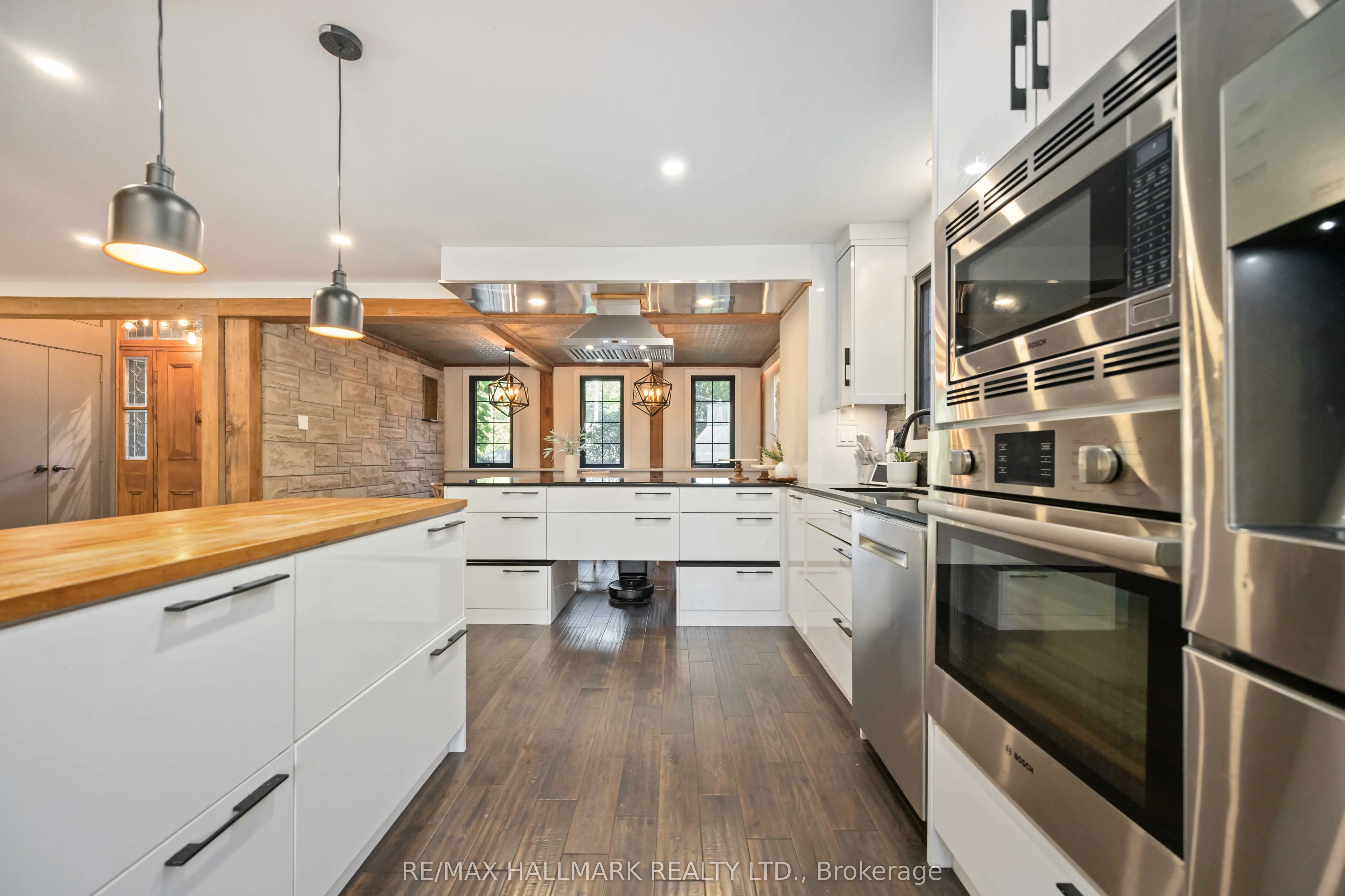 386 Woodgrange Avenue