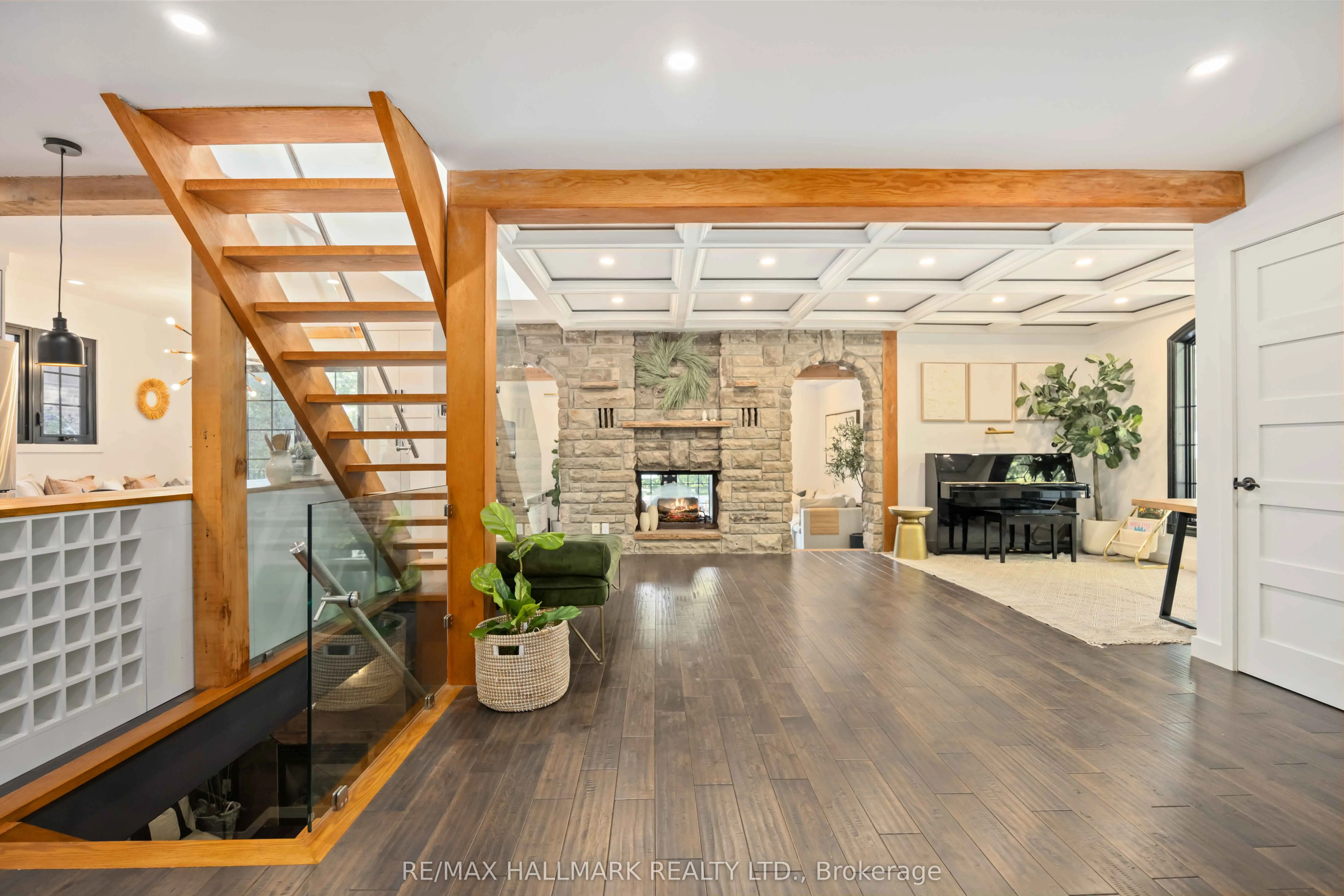 386 Woodgrange Avenue
