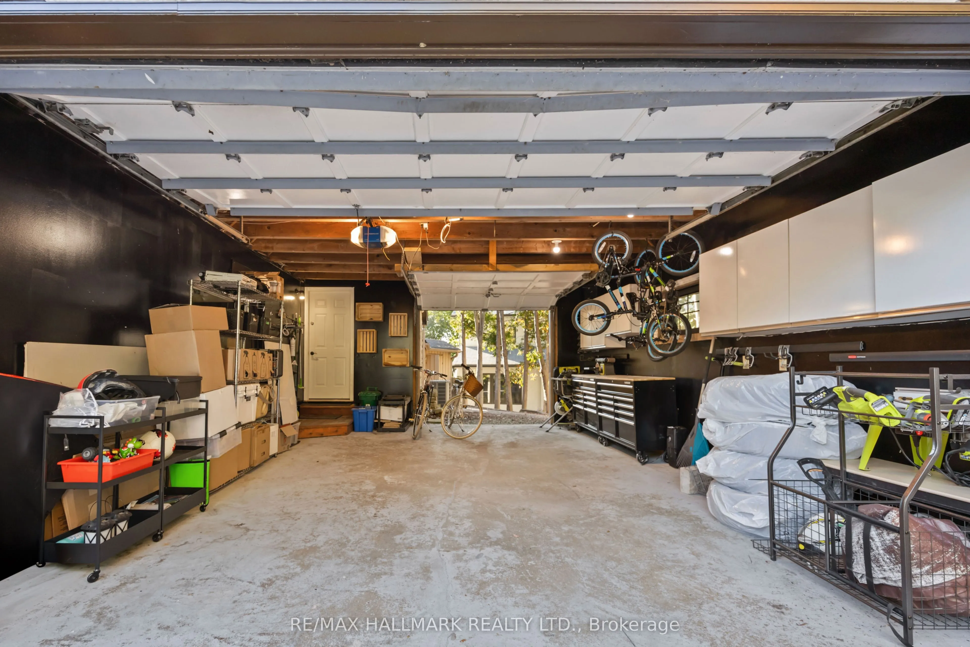 386 Woodgrange Avenue