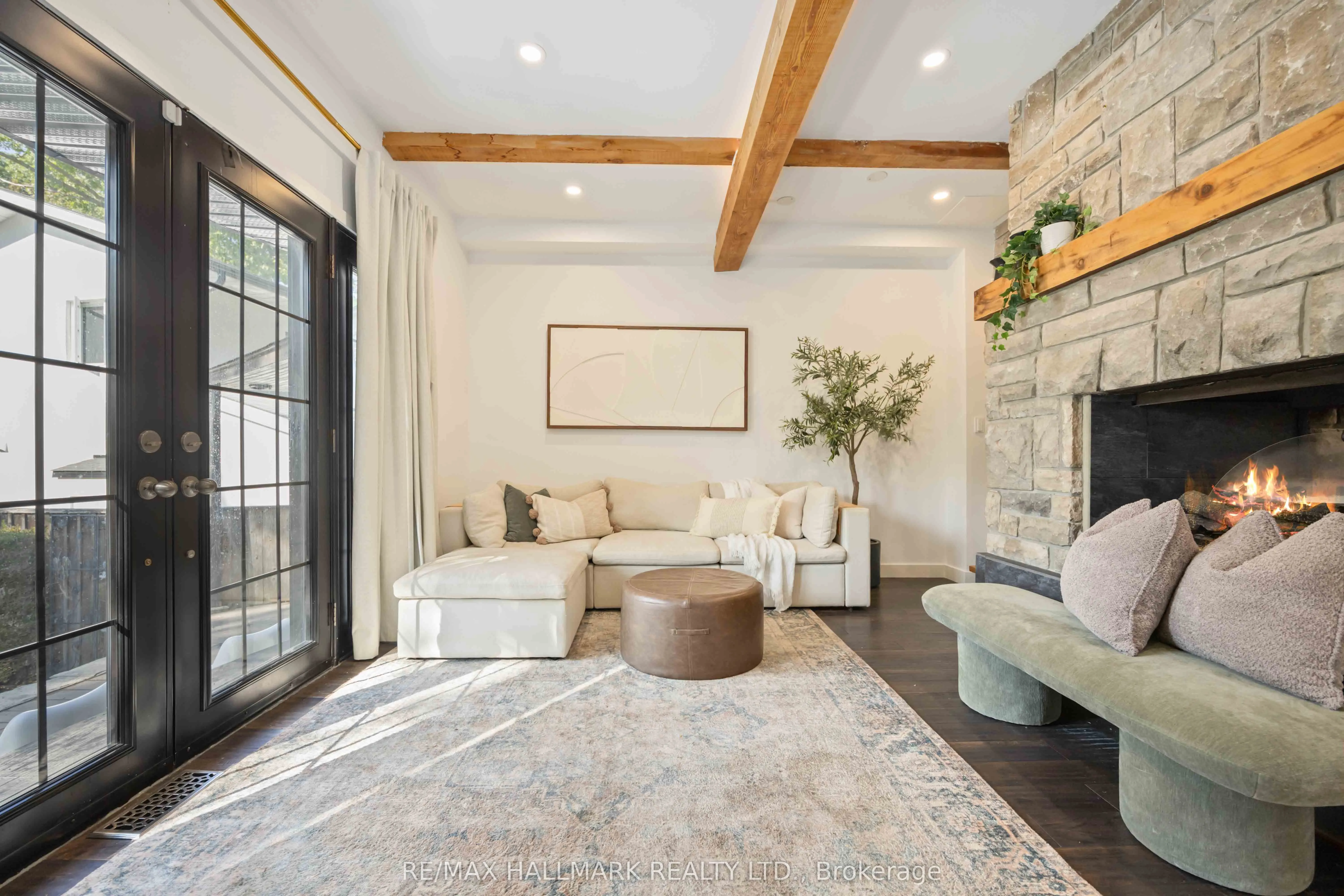386 Woodgrange Avenue