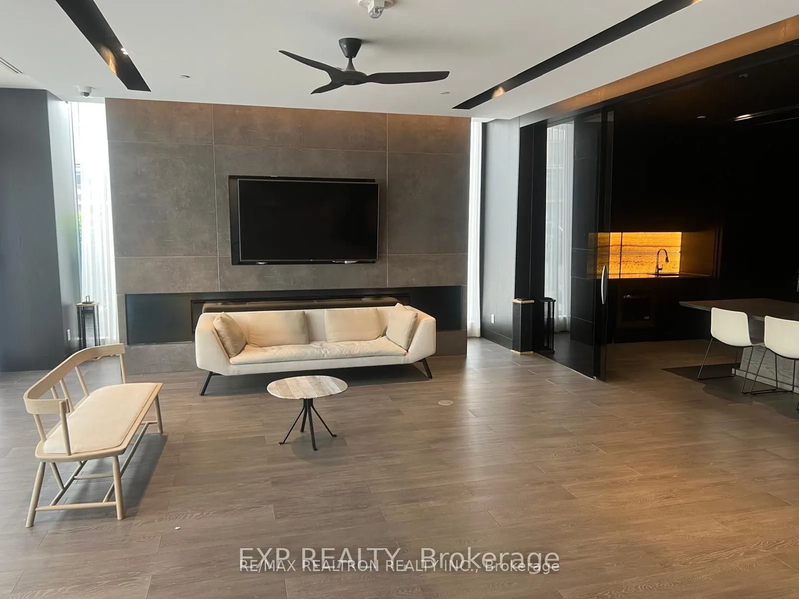 1255 Bayly Street, #1504