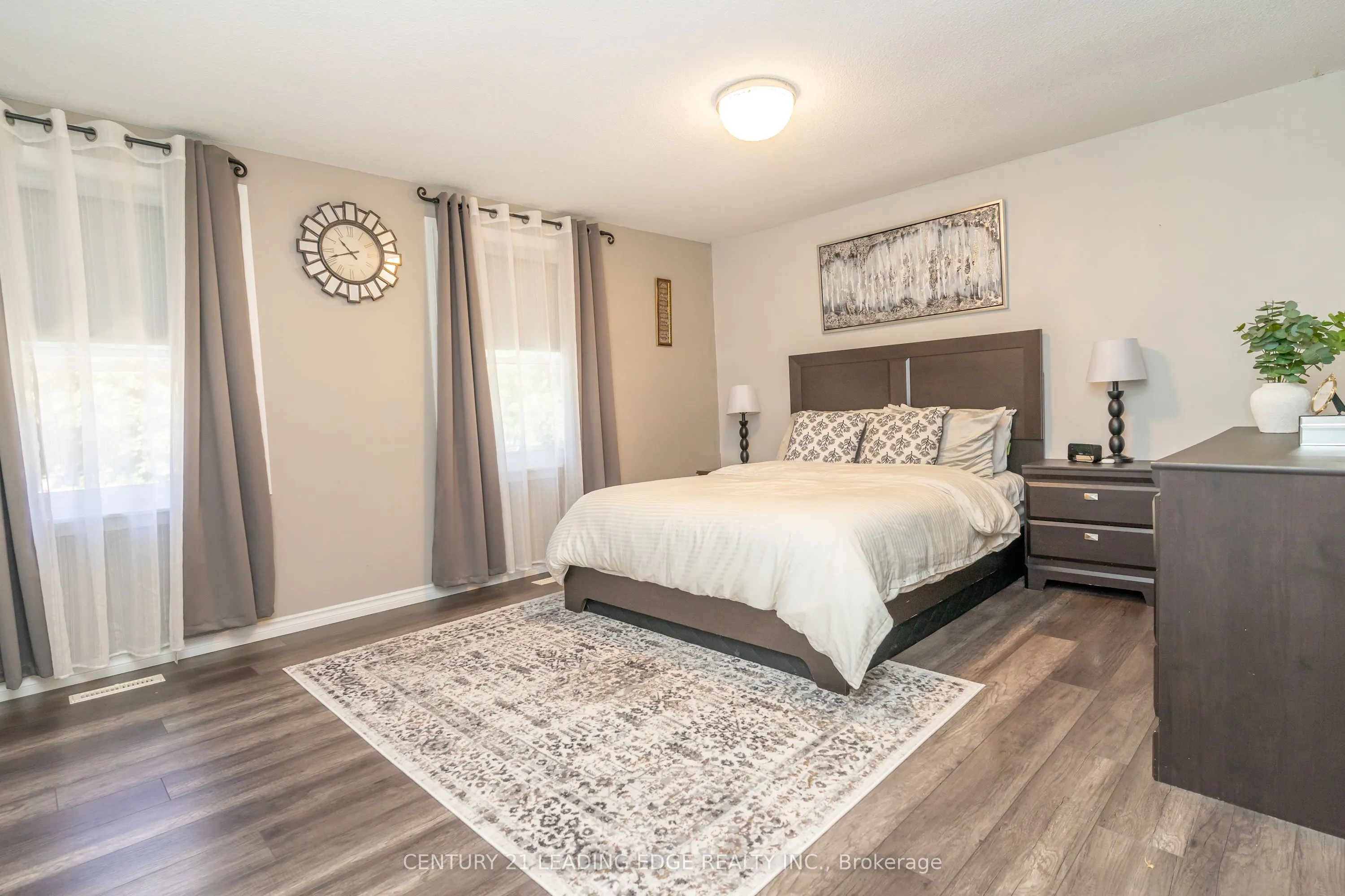 505 Lancelot Crescent