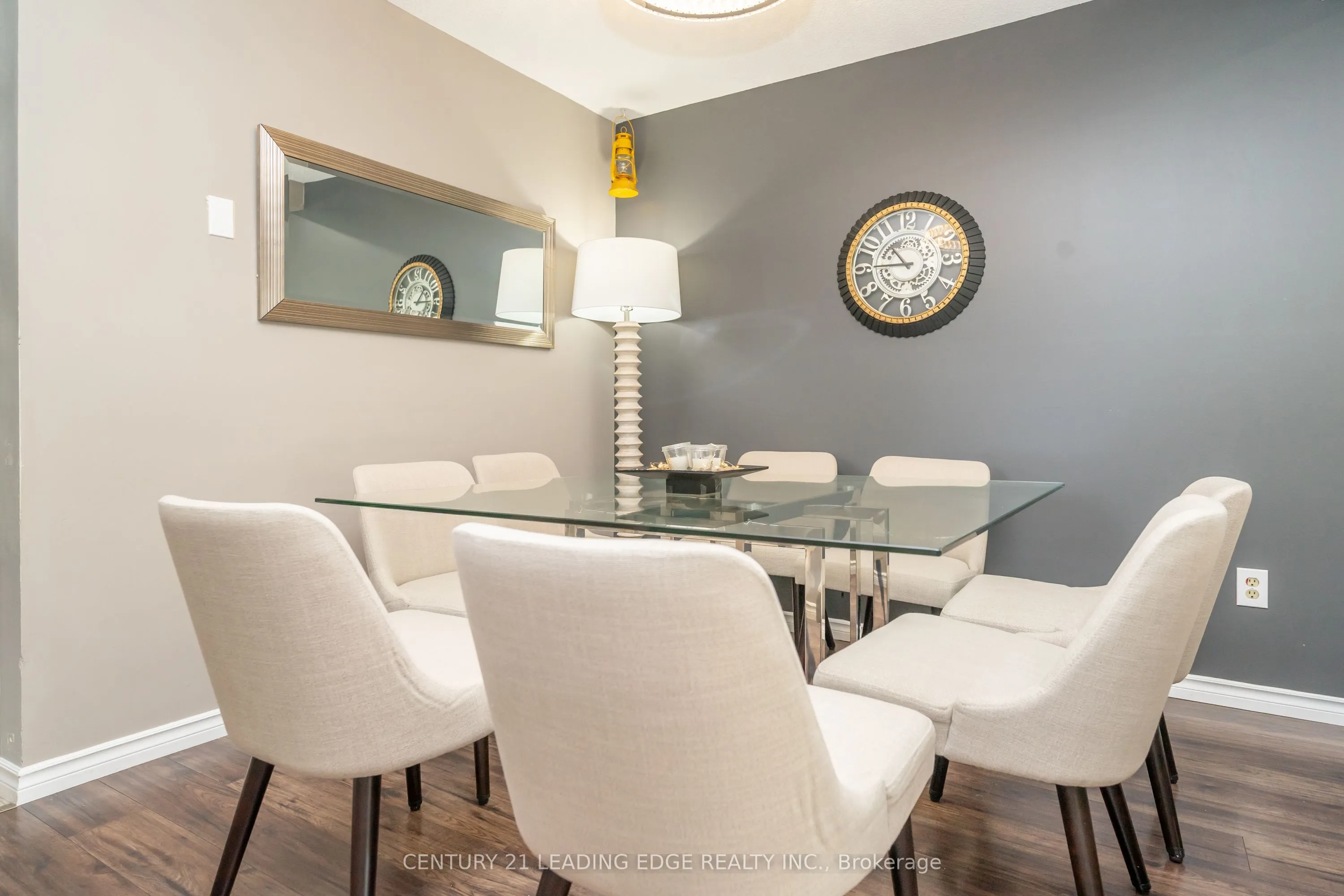 505 Lancelot Crescent