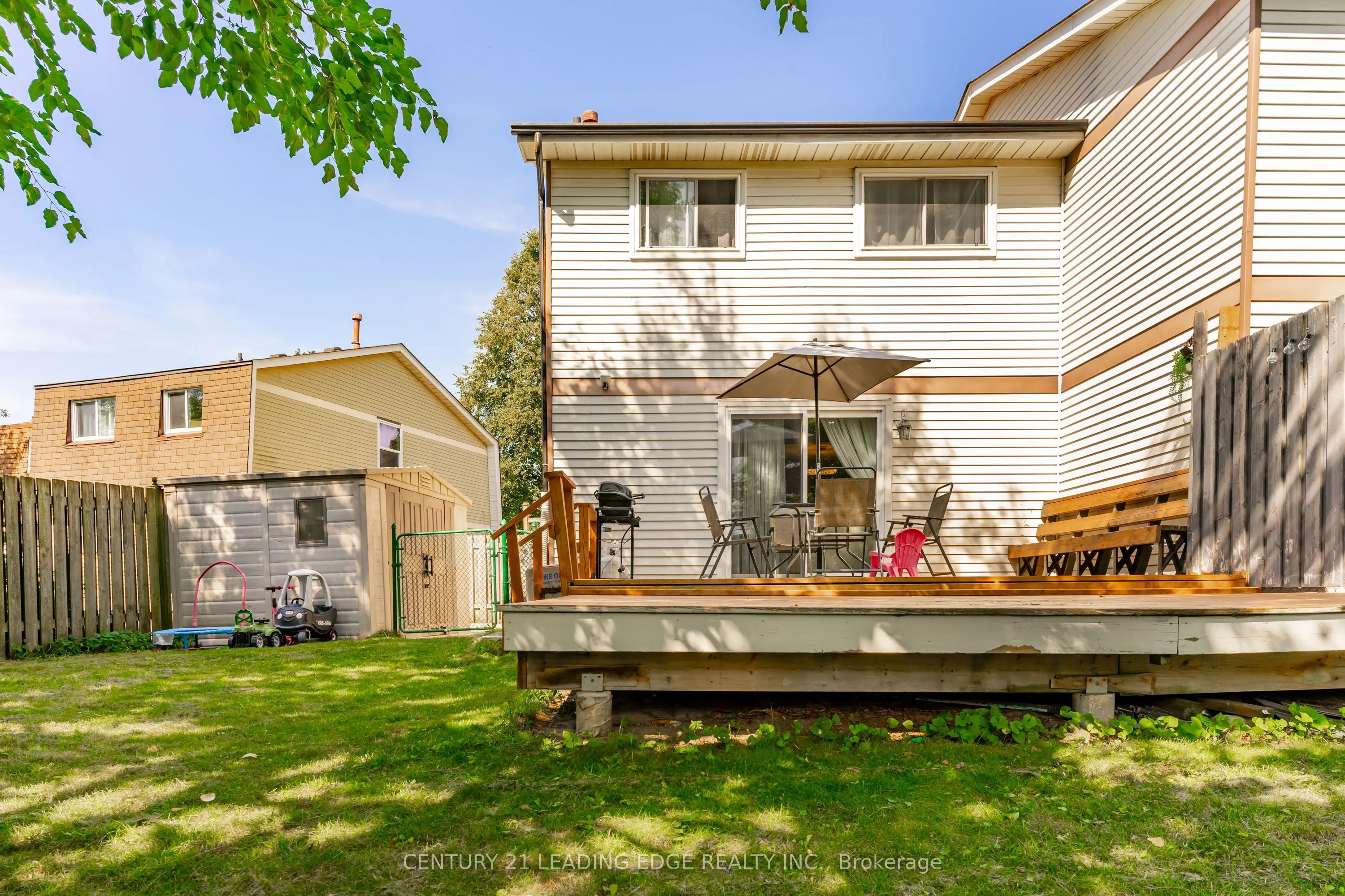 505 Lancelot Crescent