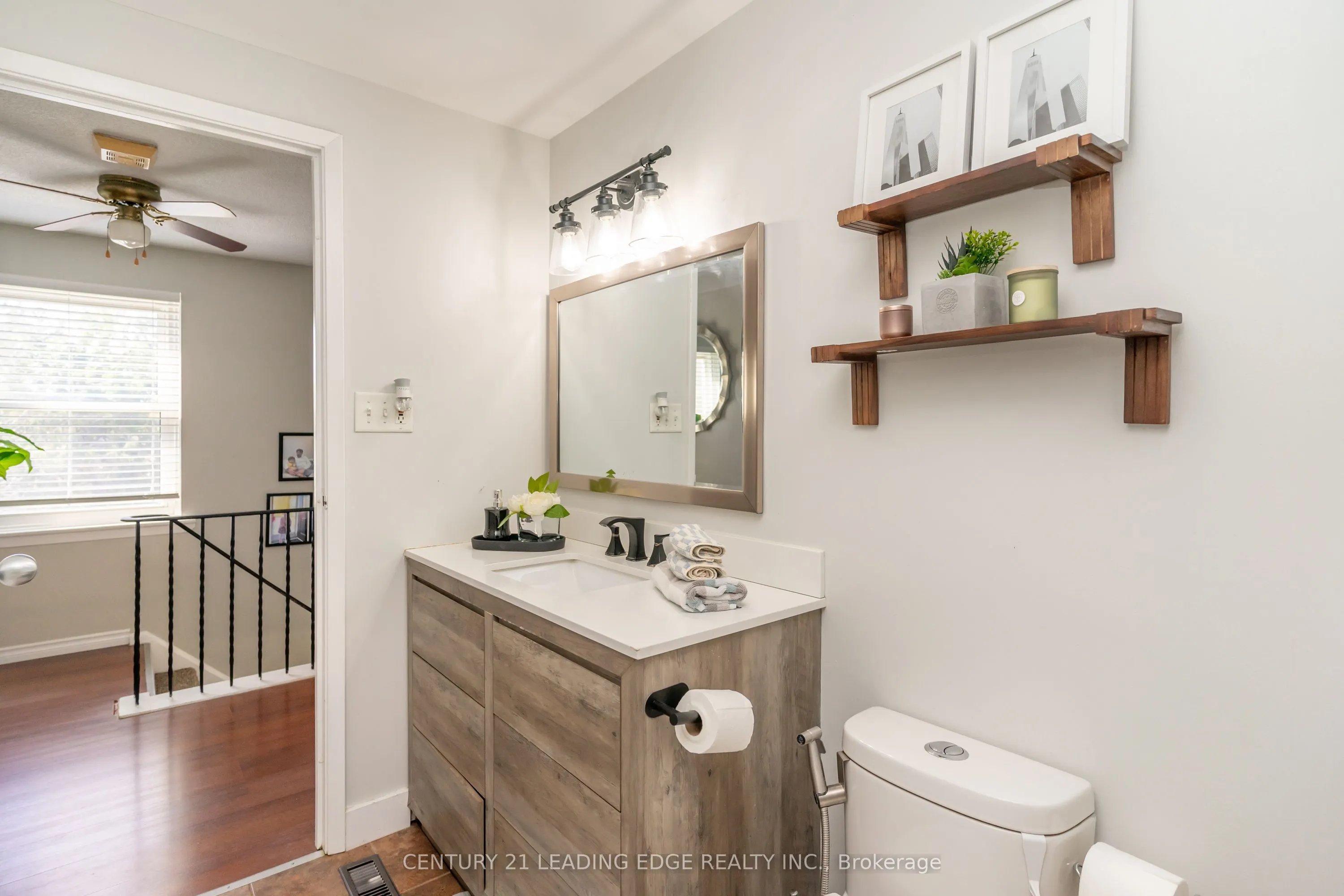 505 Lancelot Crescent