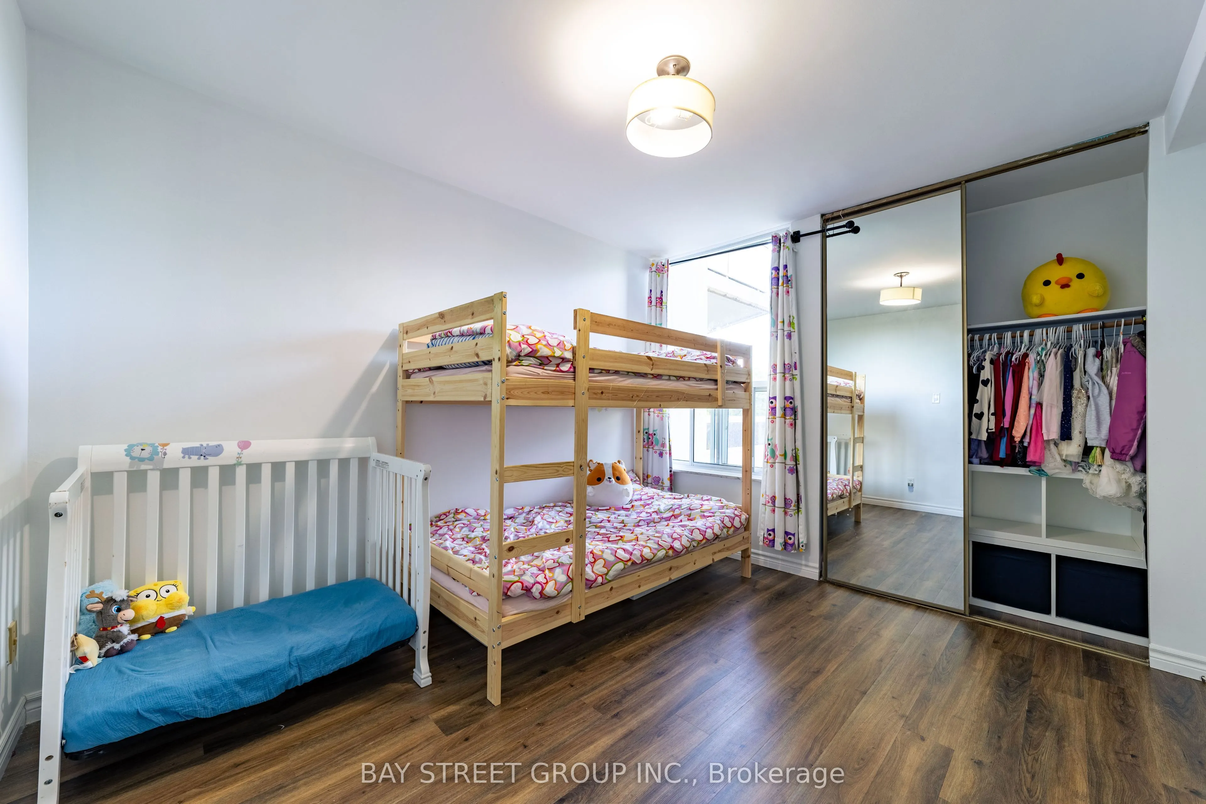 980 Broadview Avenue, #403