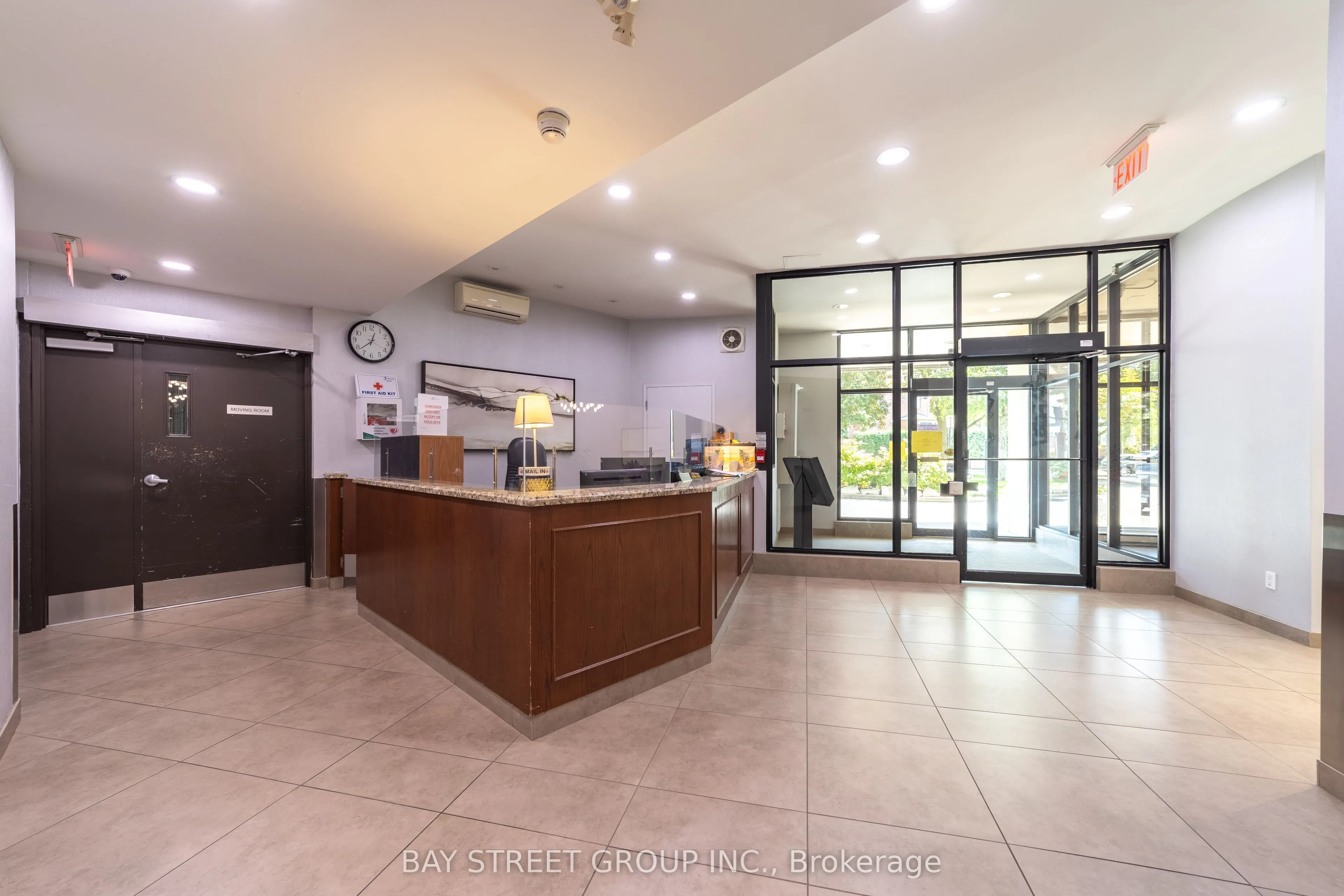 980 Broadview Avenue, #403