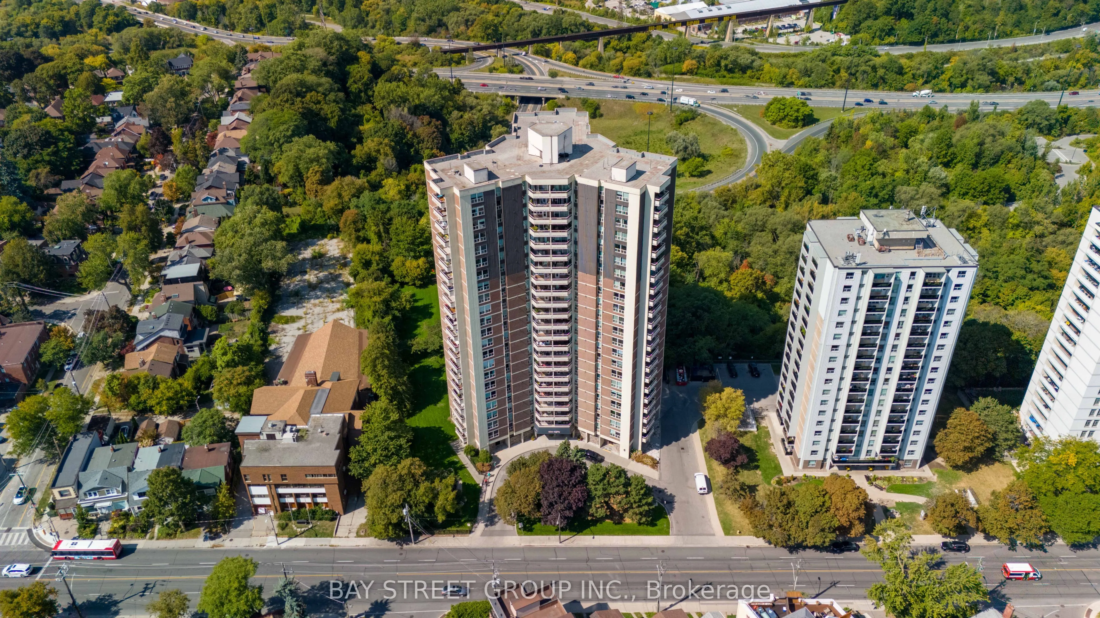 980 Broadview Avenue, #403