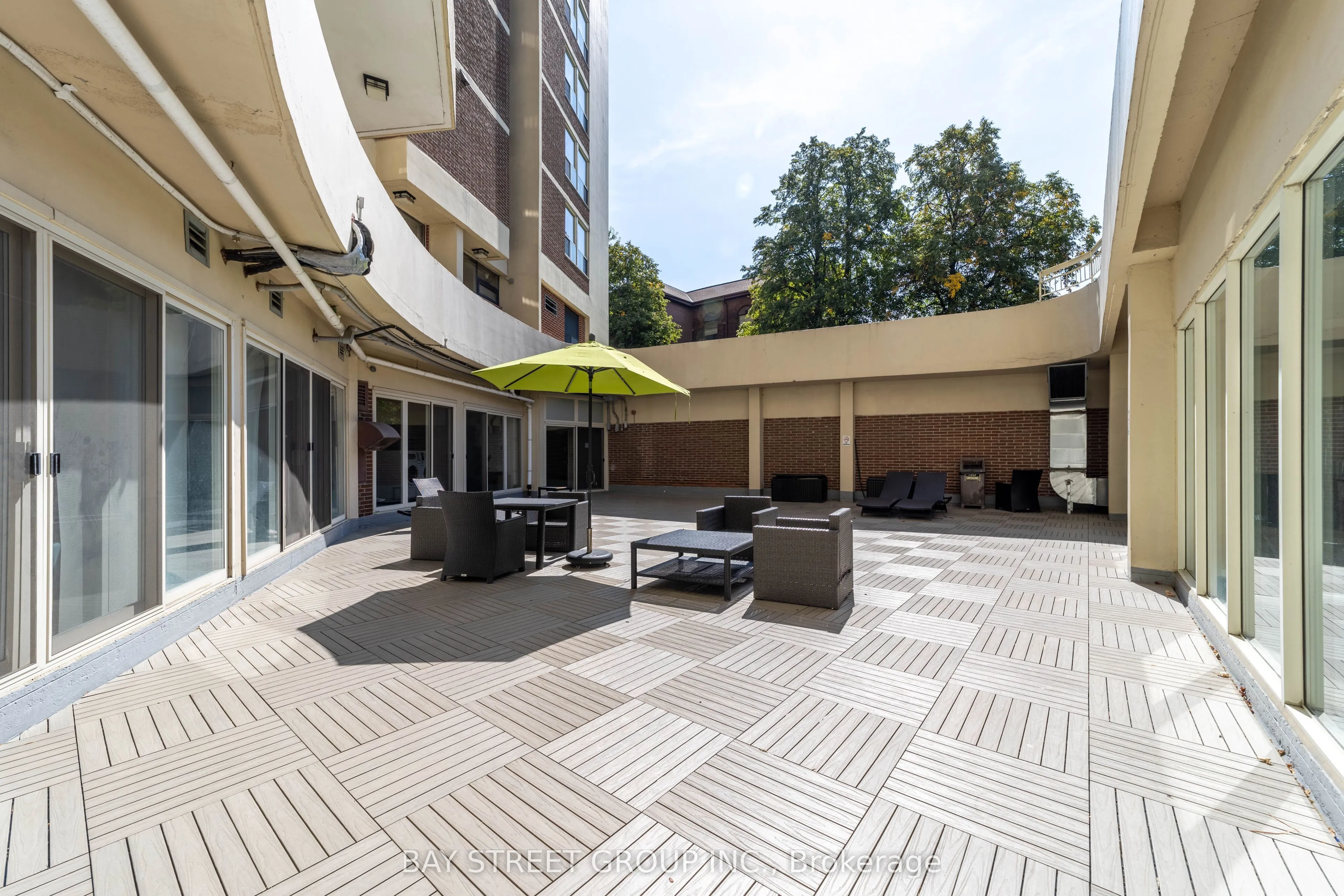 980 Broadview Avenue, #403