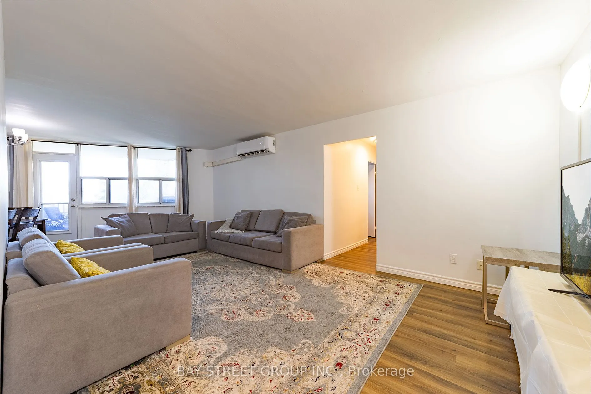 980 Broadview Avenue, #403