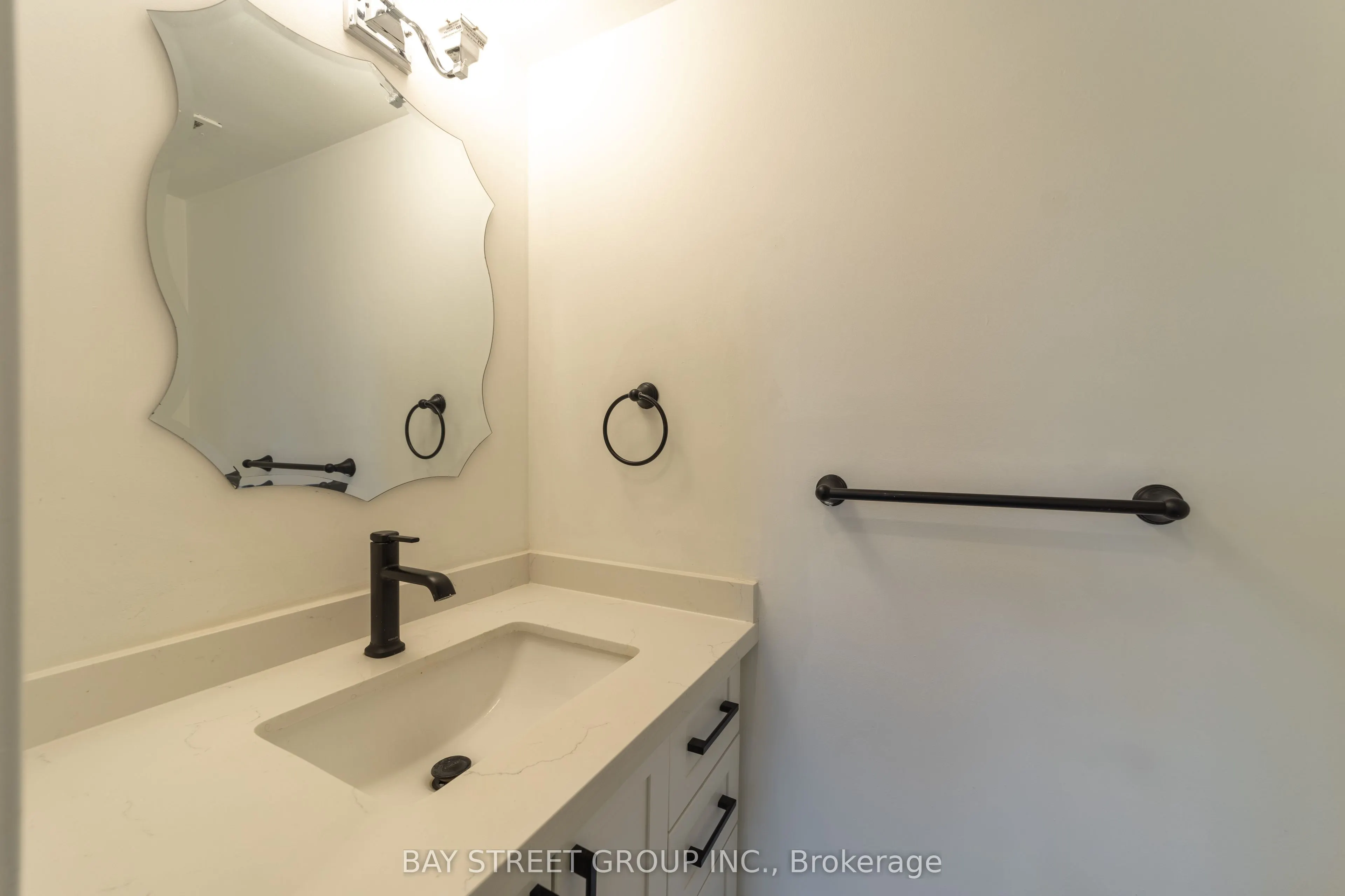 980 Broadview Avenue, #403