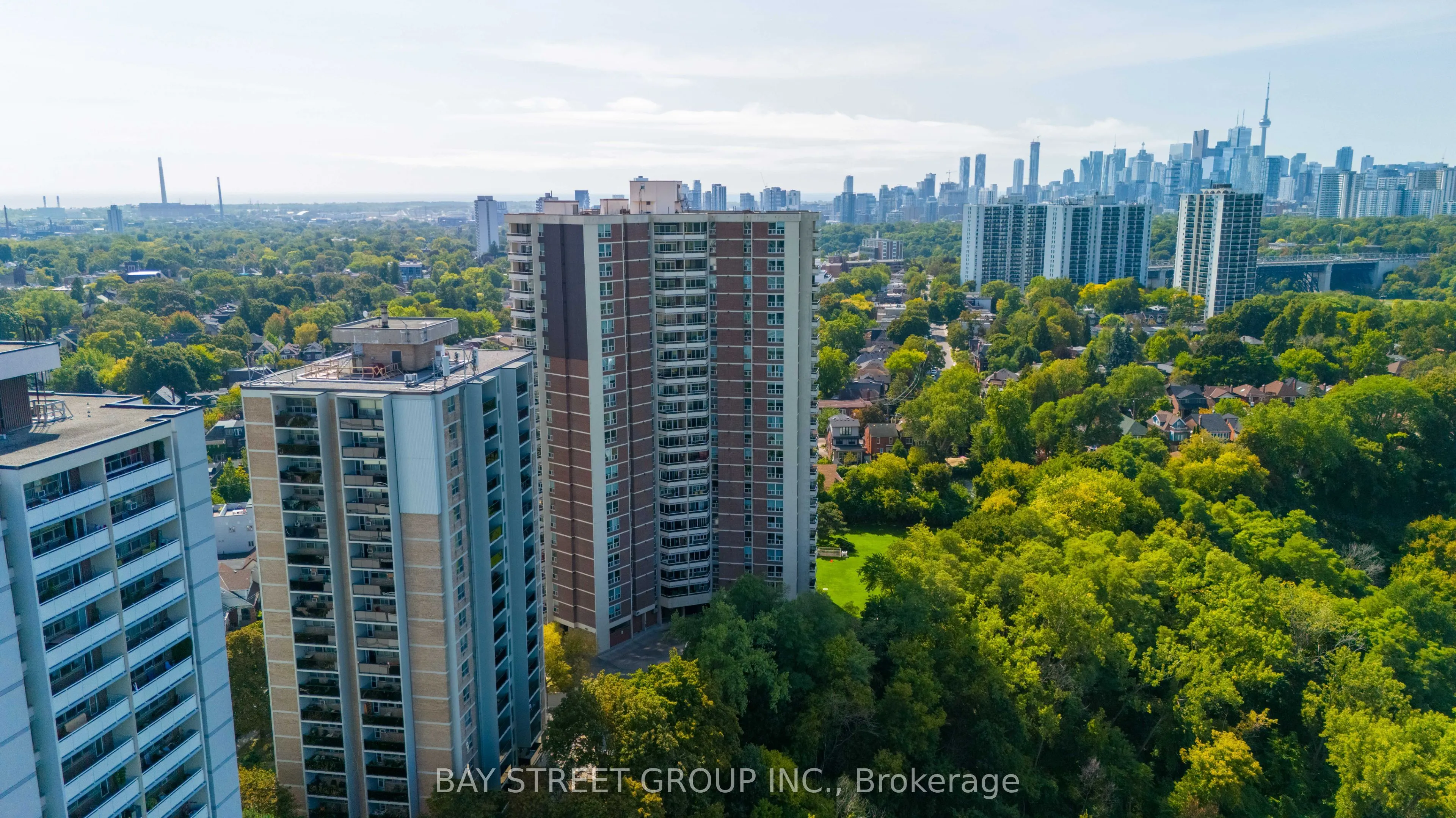 980 Broadview Avenue, #403