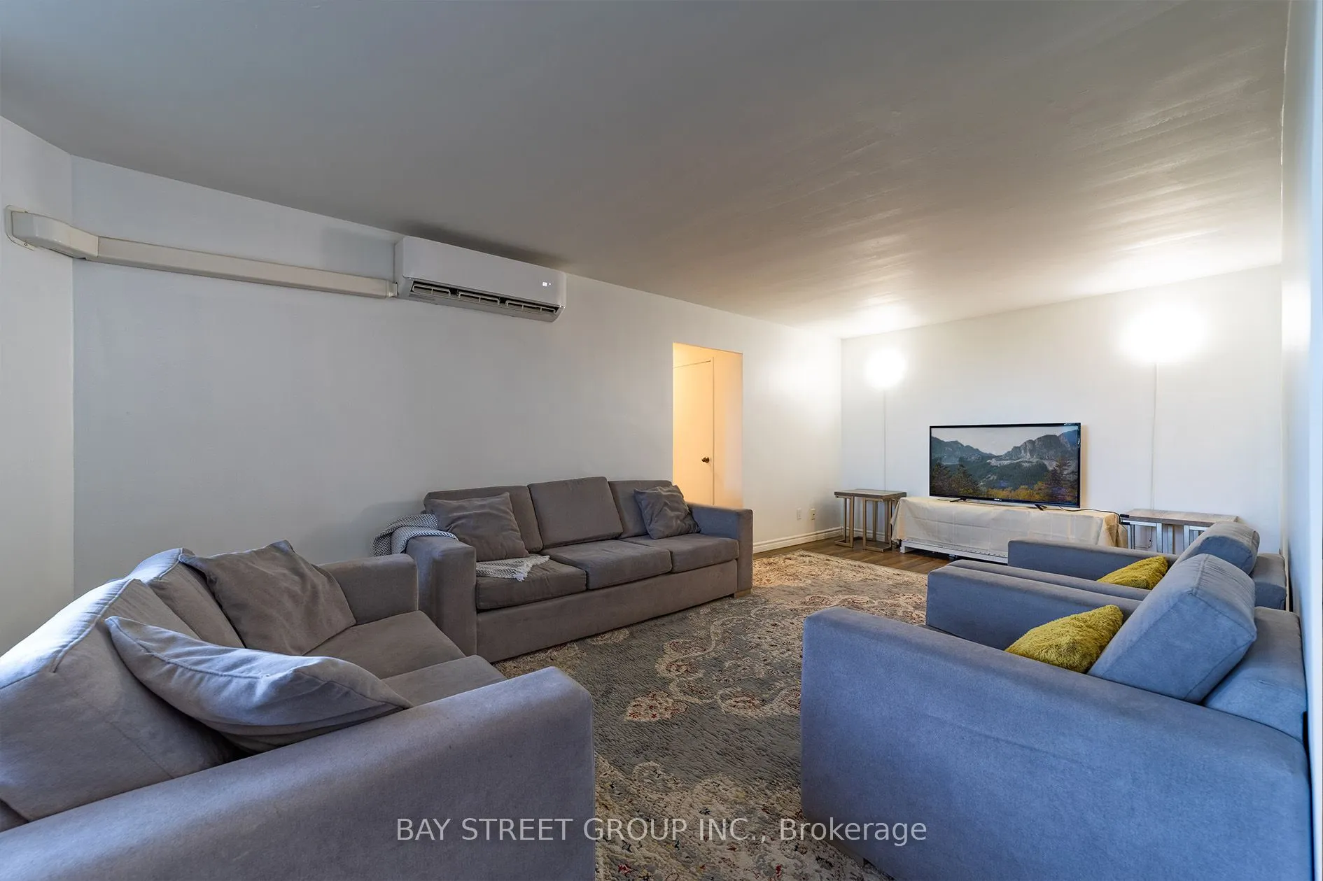 980 Broadview Avenue, #403