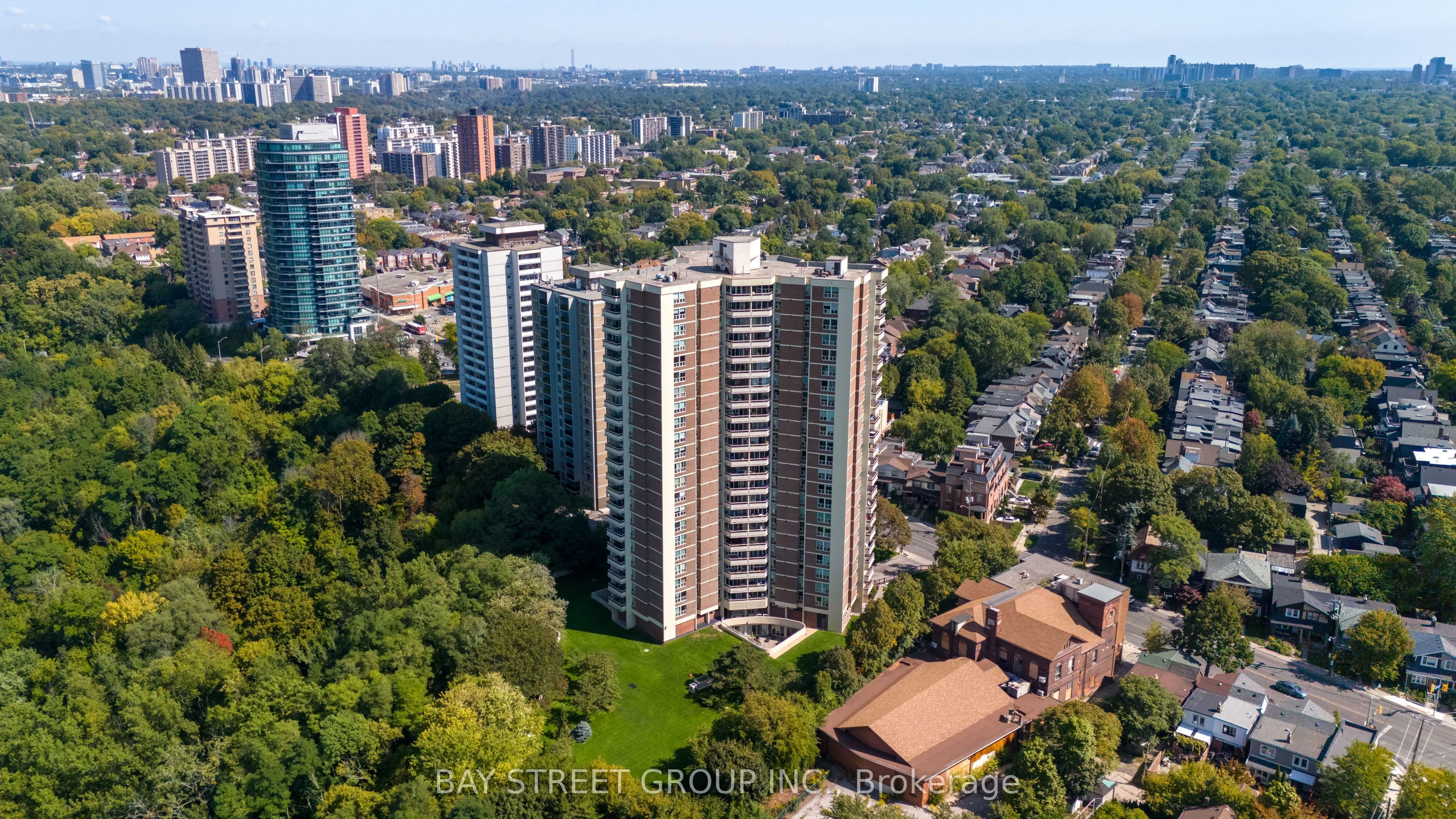 980 Broadview Avenue, #403